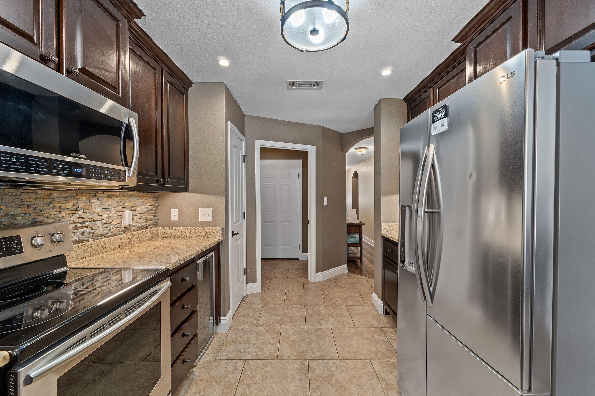 NAVARRE S/D 2ND ADDN - Residential