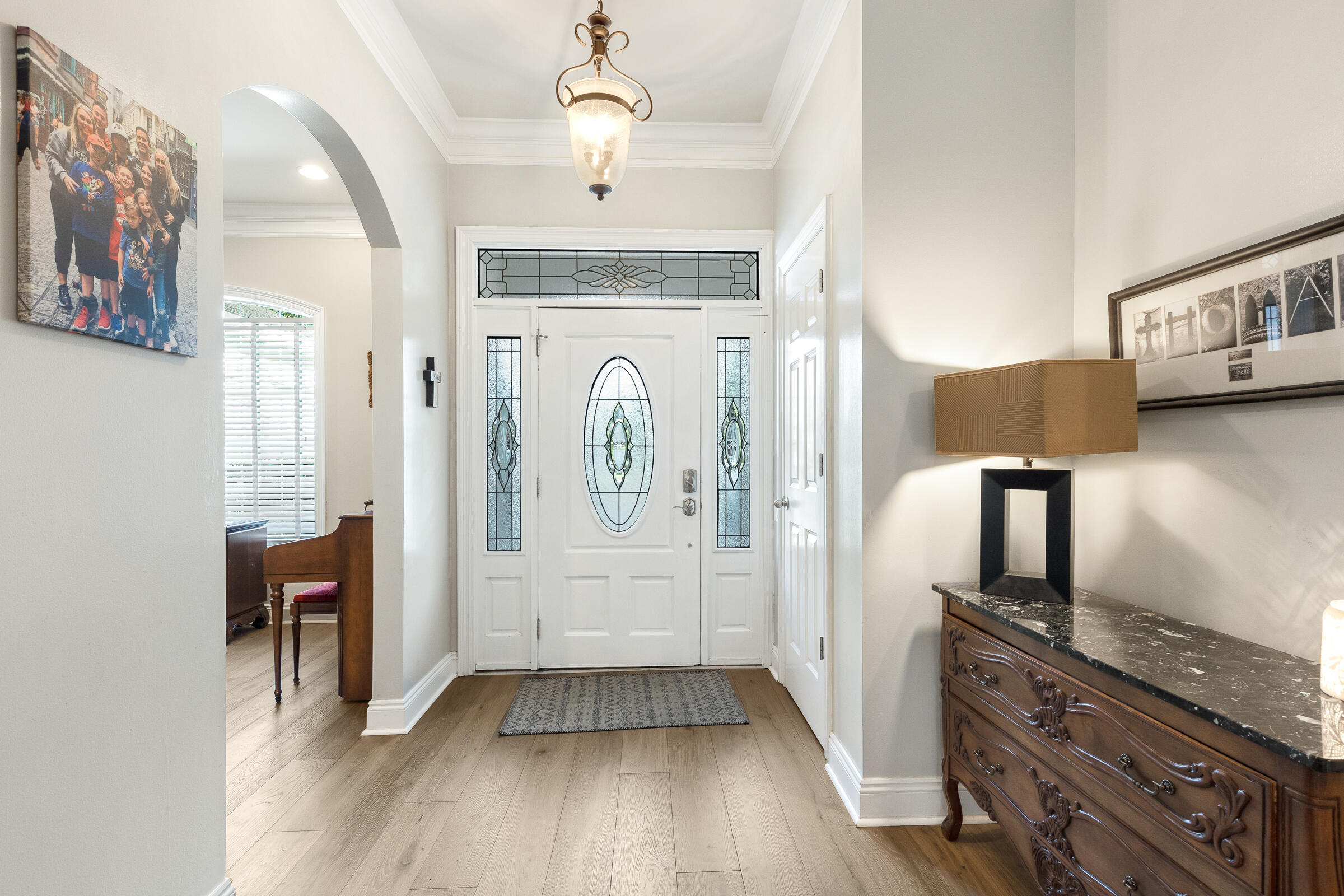WINDSOR FOREST - Residential