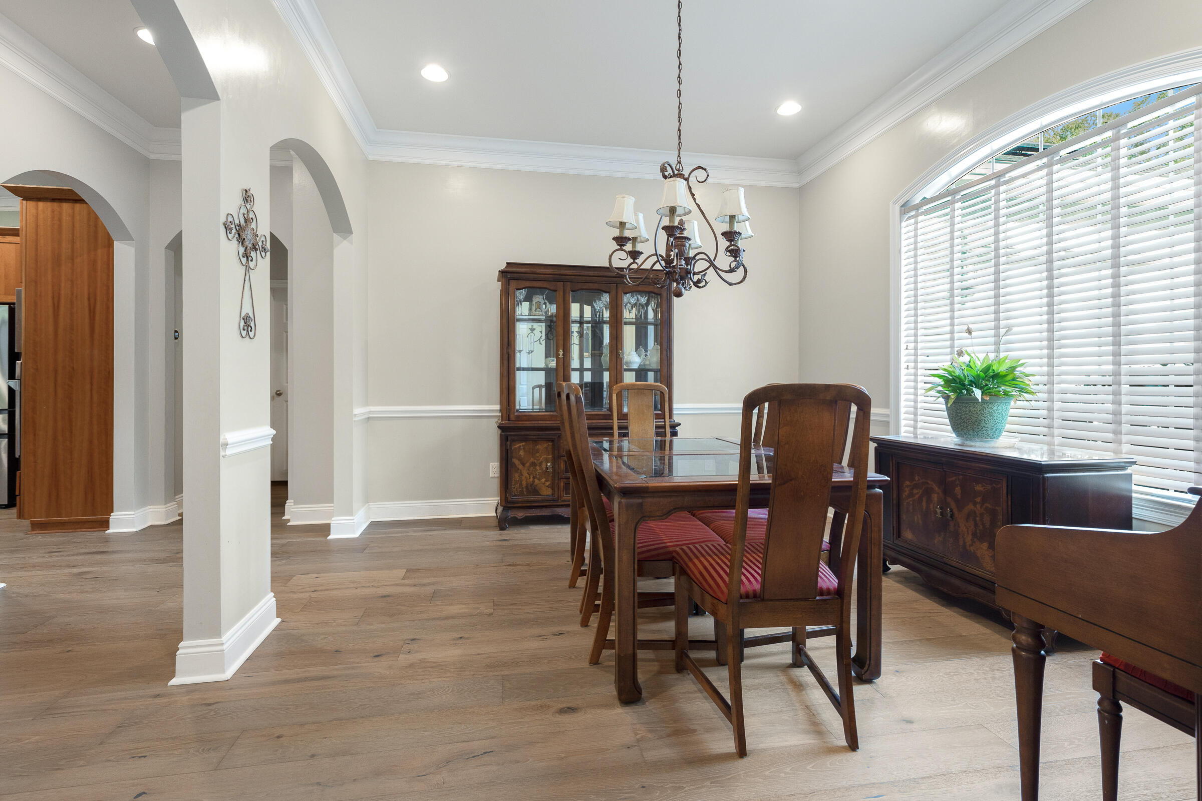 WINDSOR FOREST - Residential