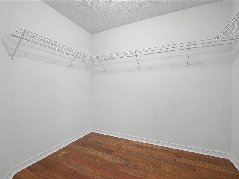 BROOKE ESTATES PH II - Residential Lease