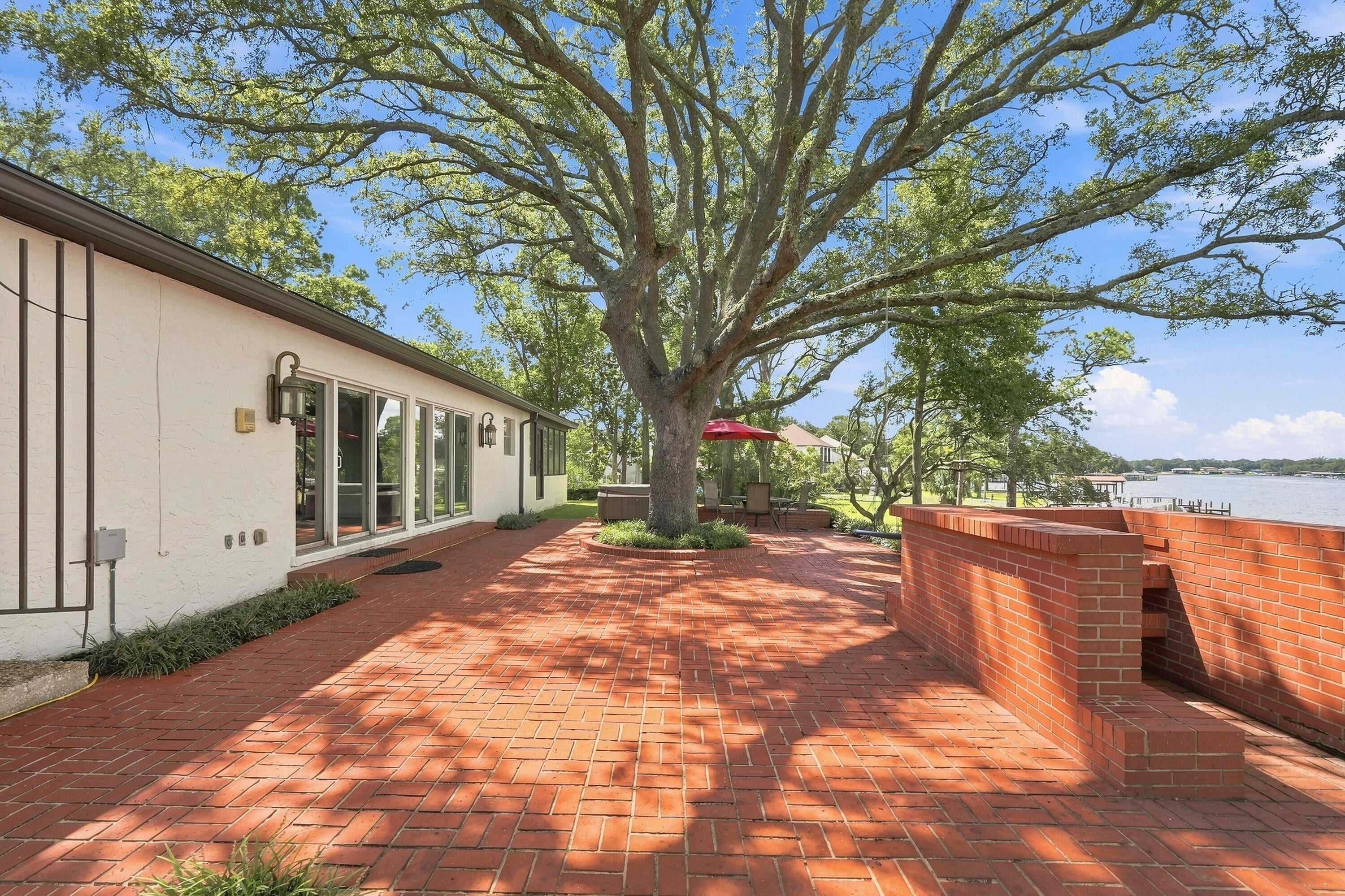BAYOU S/D - Residential