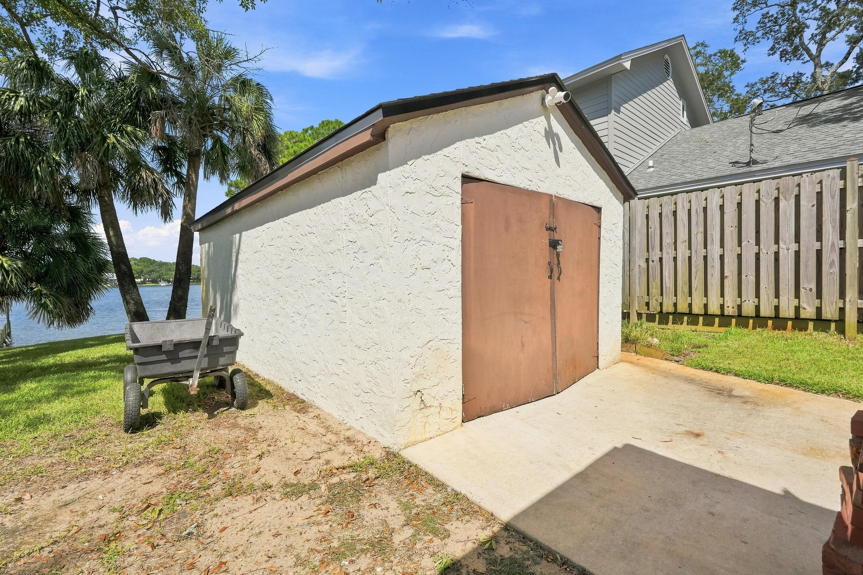 BAYOU S/D - Residential