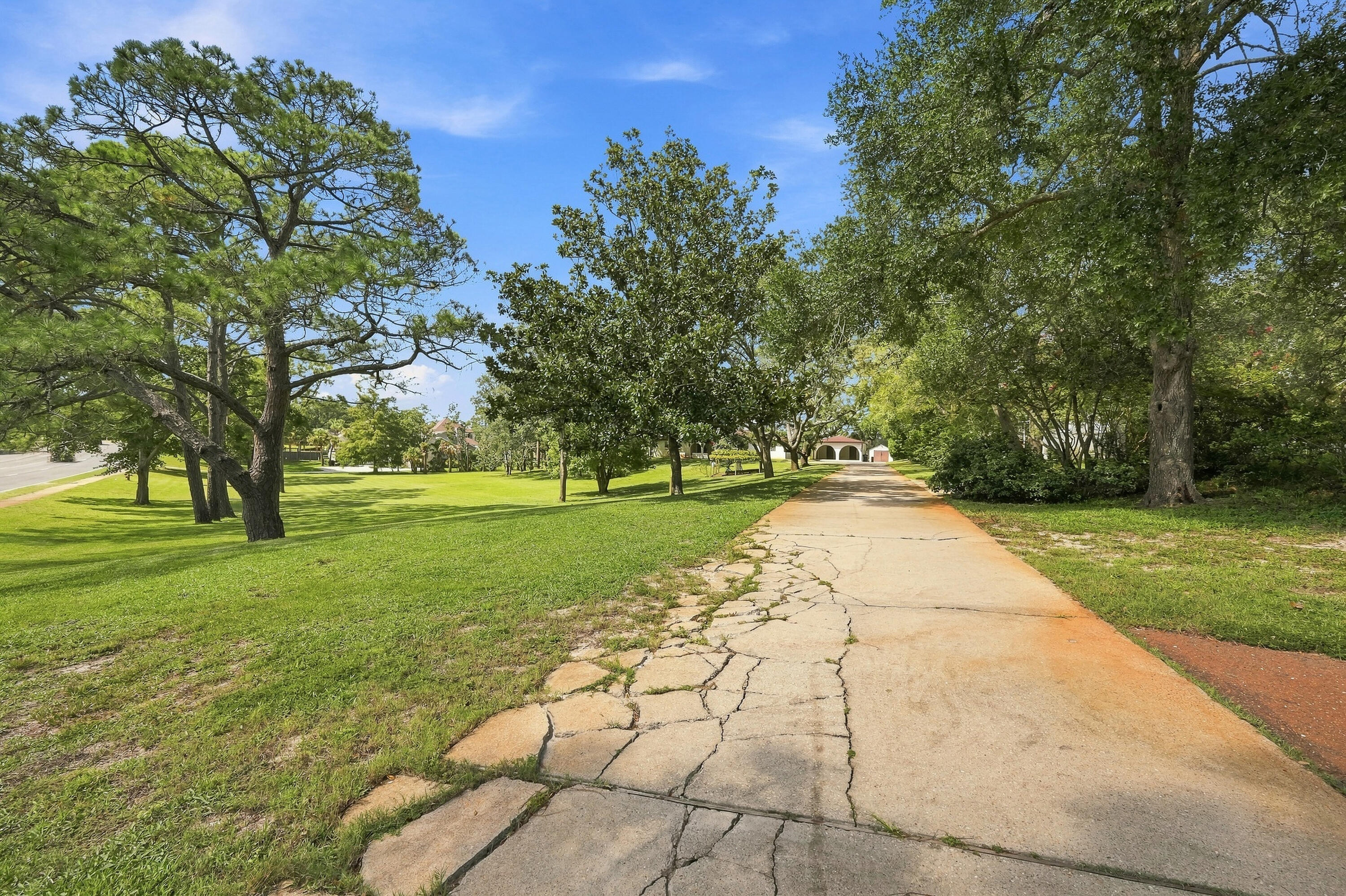 BAYOU S/D - Residential