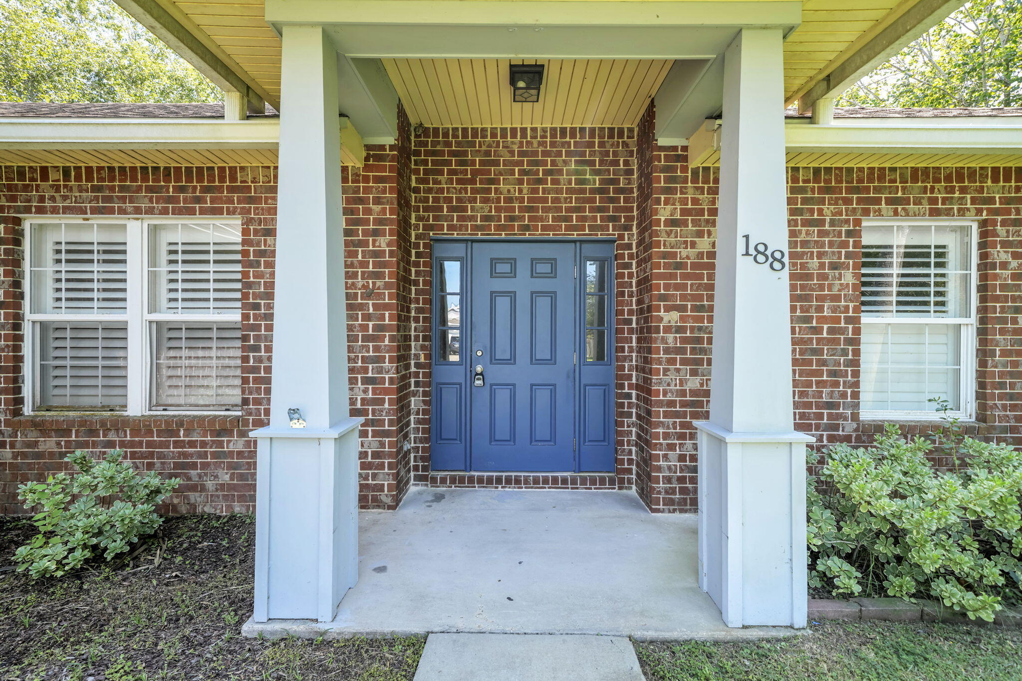 BAYOU PINES UNREC 1ST ADDN - Residential