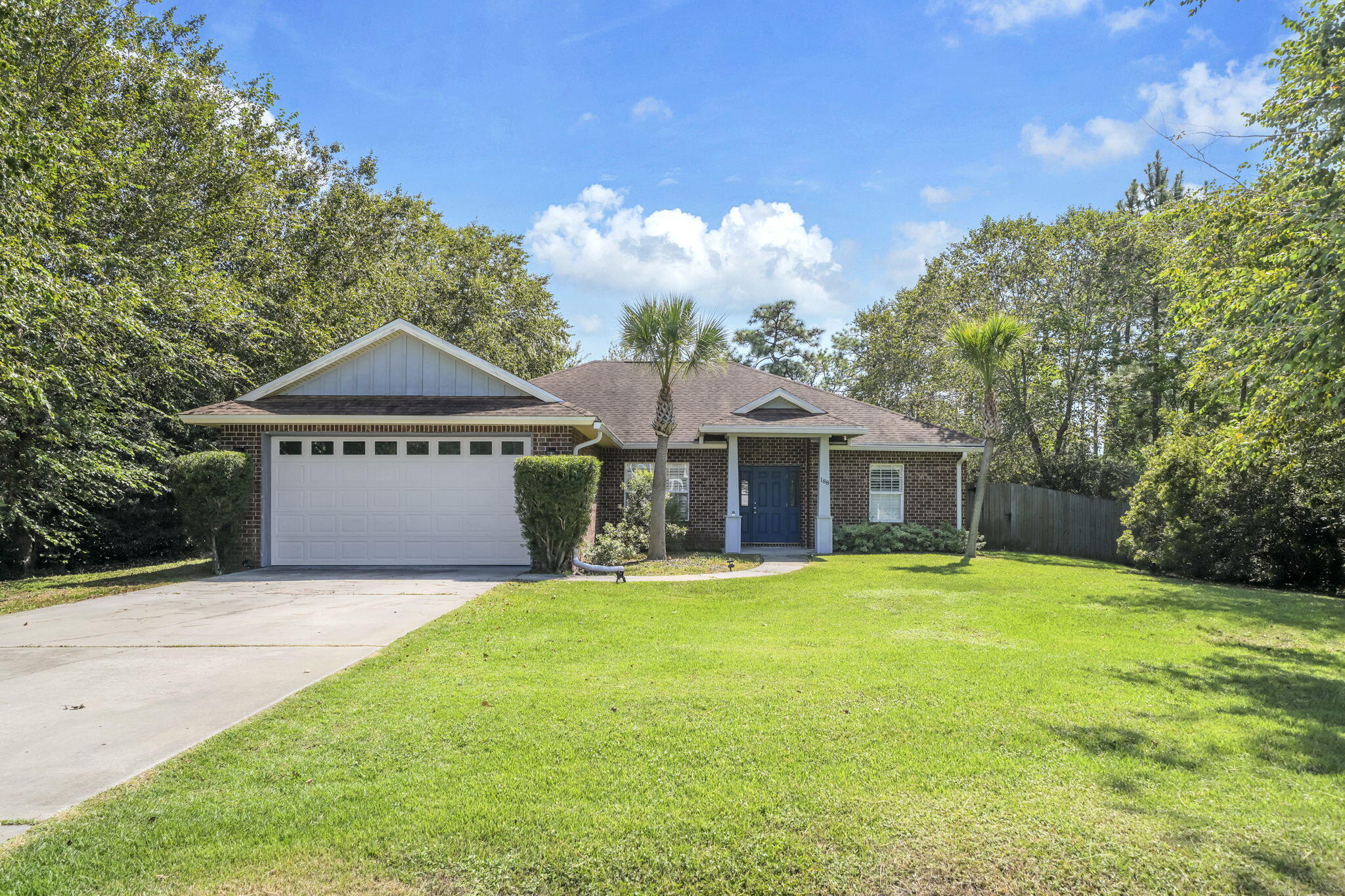 BAYOU PINES UNREC 1ST ADDN - Residential
