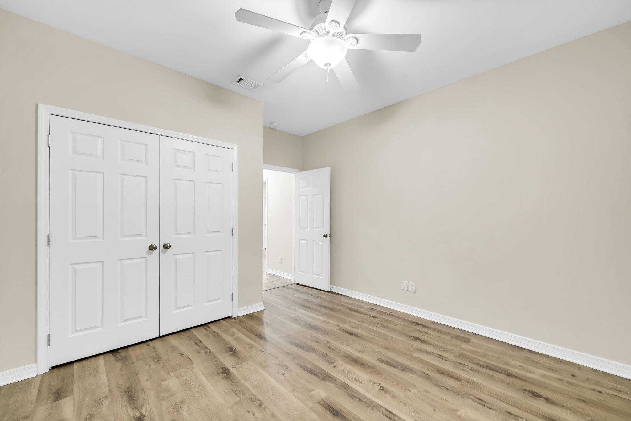 BAYOU PINES UNREC 1ST ADDN - Residential