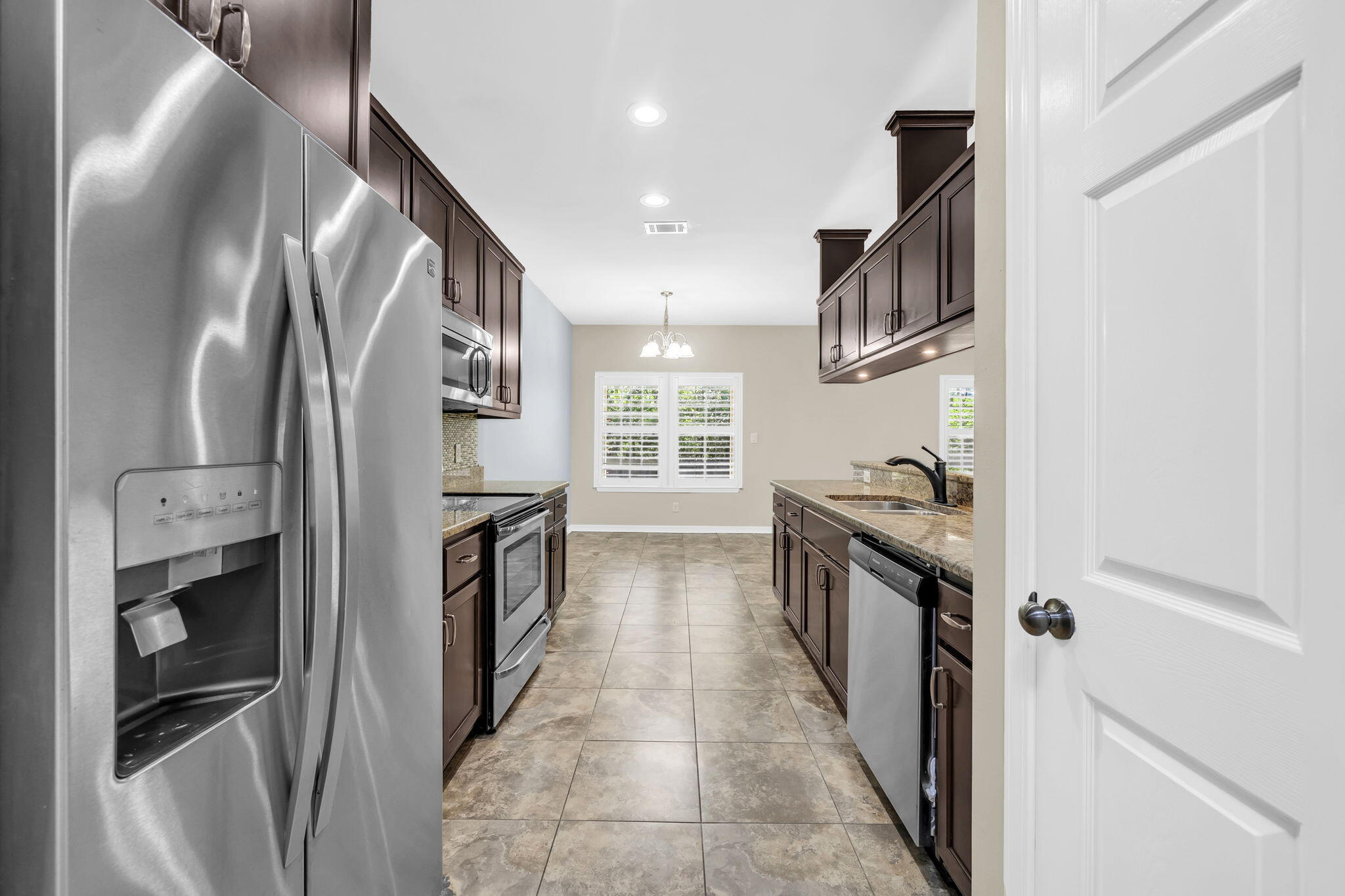 BAYOU PINES UNREC 1ST ADDN - Residential