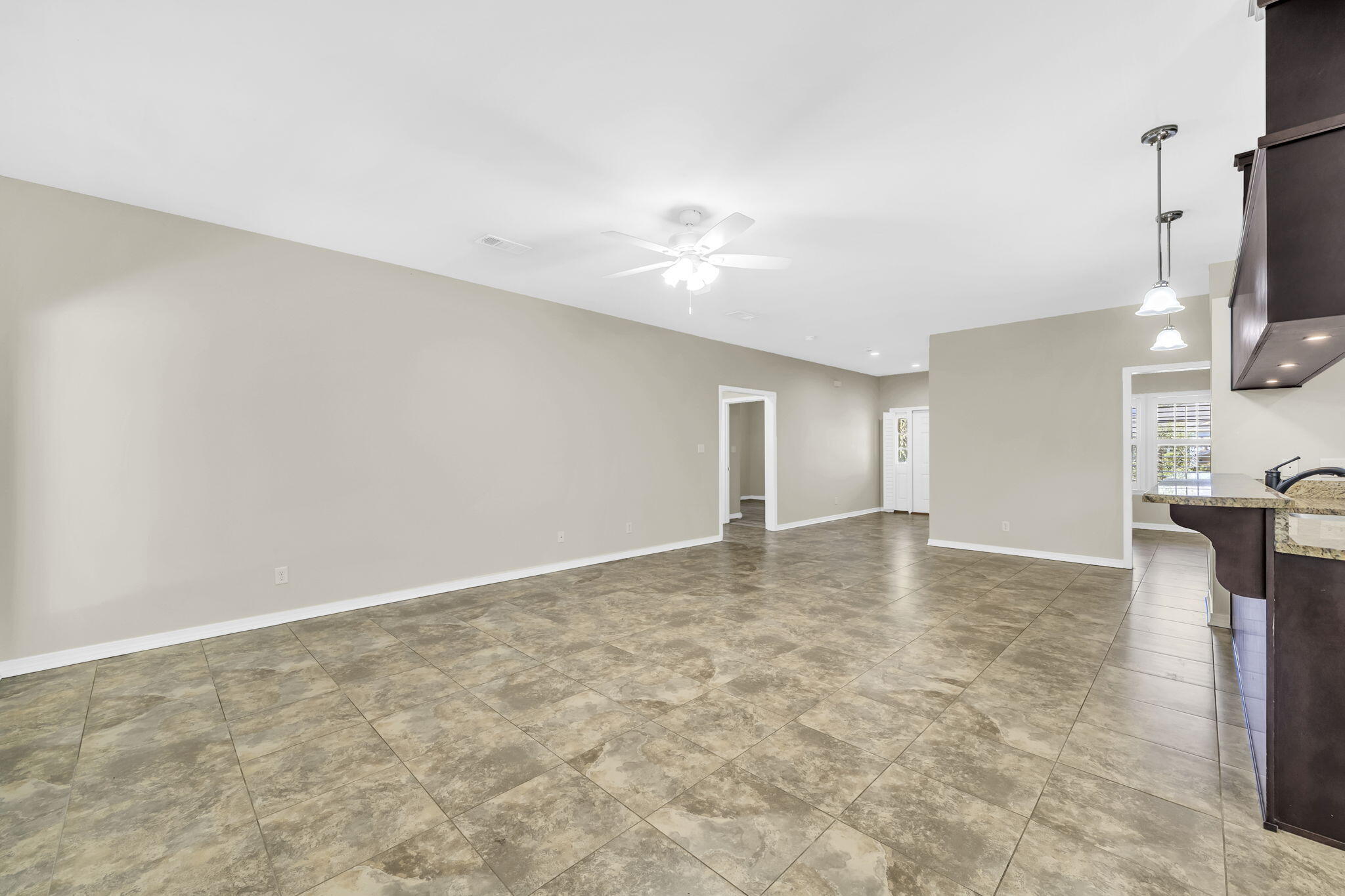 BAYOU PINES UNREC 1ST ADDN - Residential