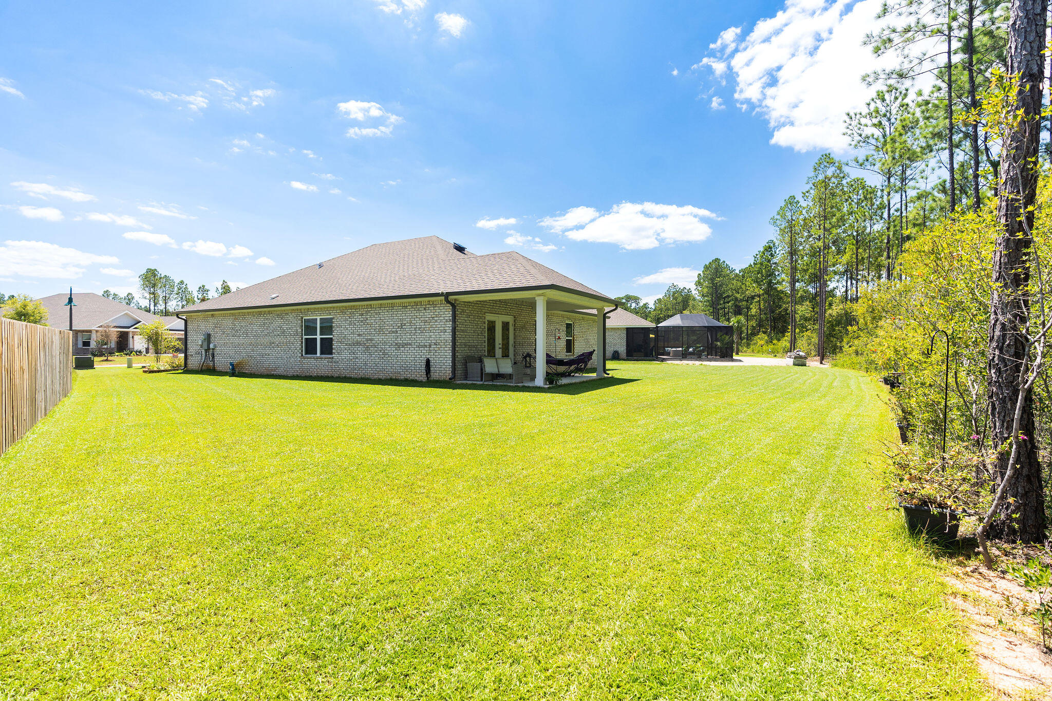 HAMMOCK BAY - Residential Lease