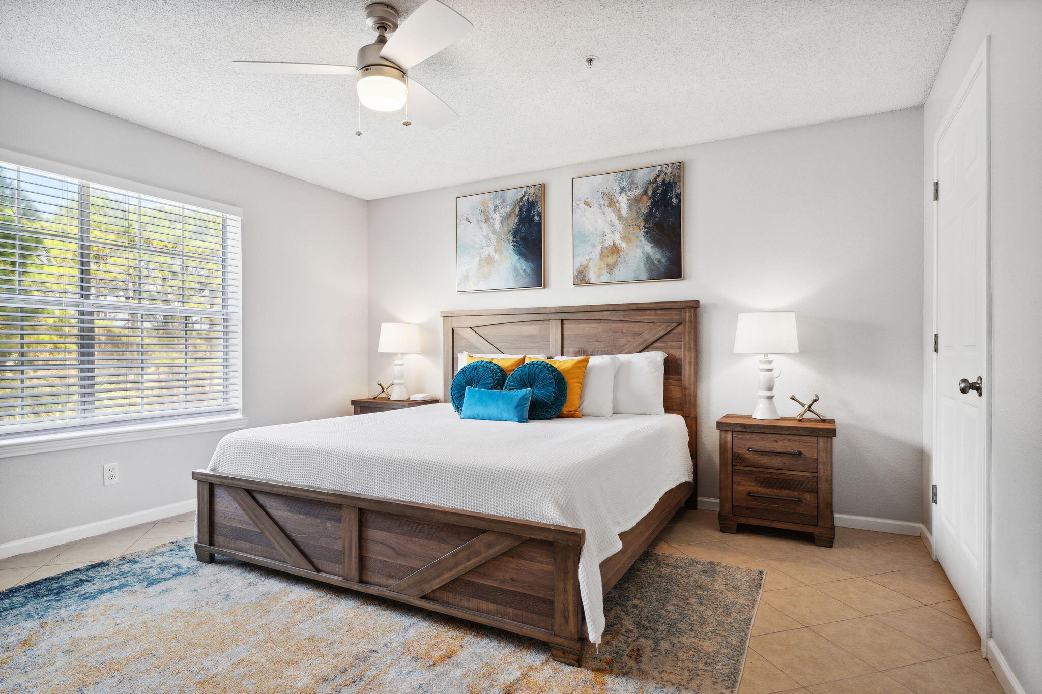 INDIAN LAKE - Residential