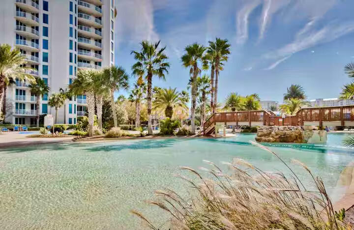 THE PALMS OF DESTIN - Residential