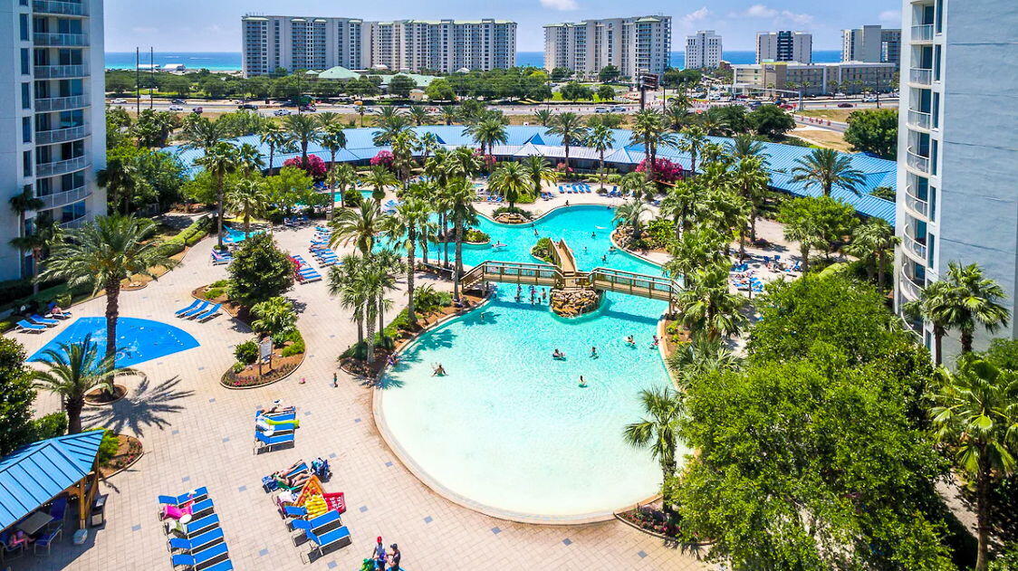 THE PALMS OF DESTIN - Residential