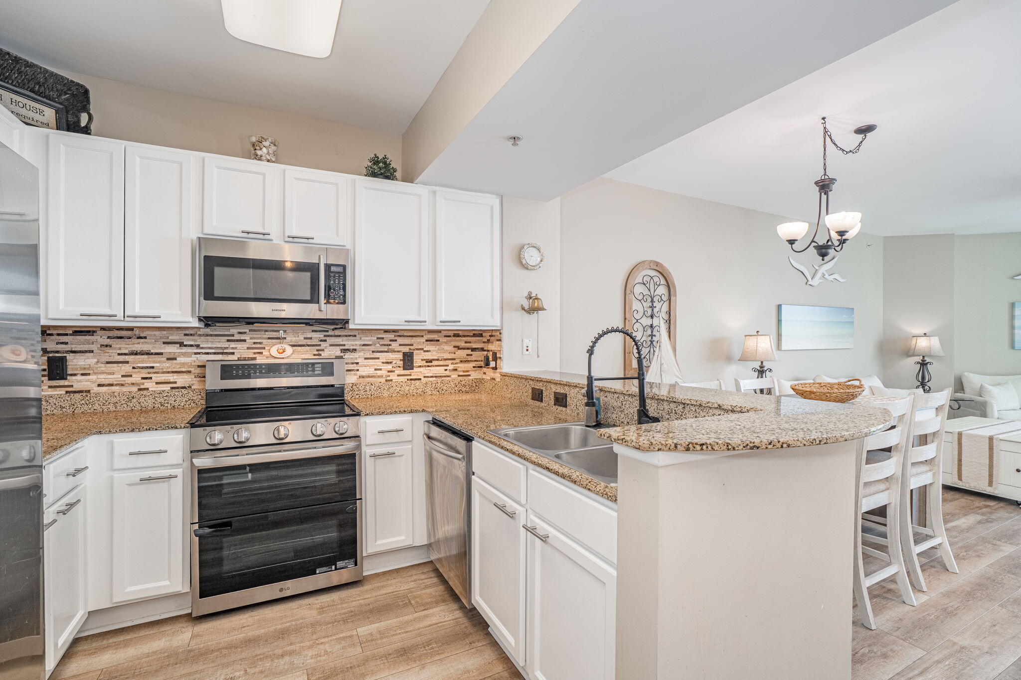 THE PALMS OF DESTIN - Residential