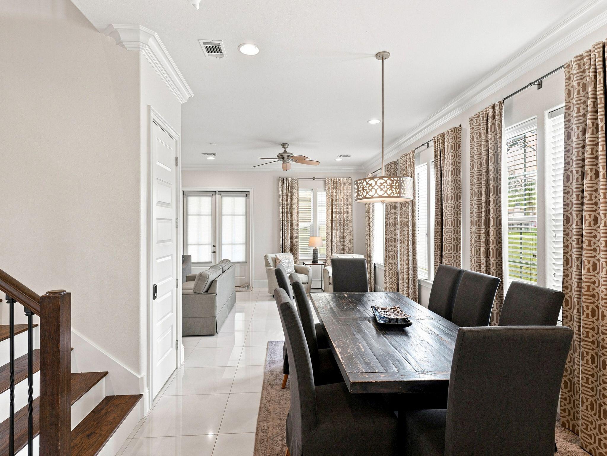 VILLA LAGO - Residential