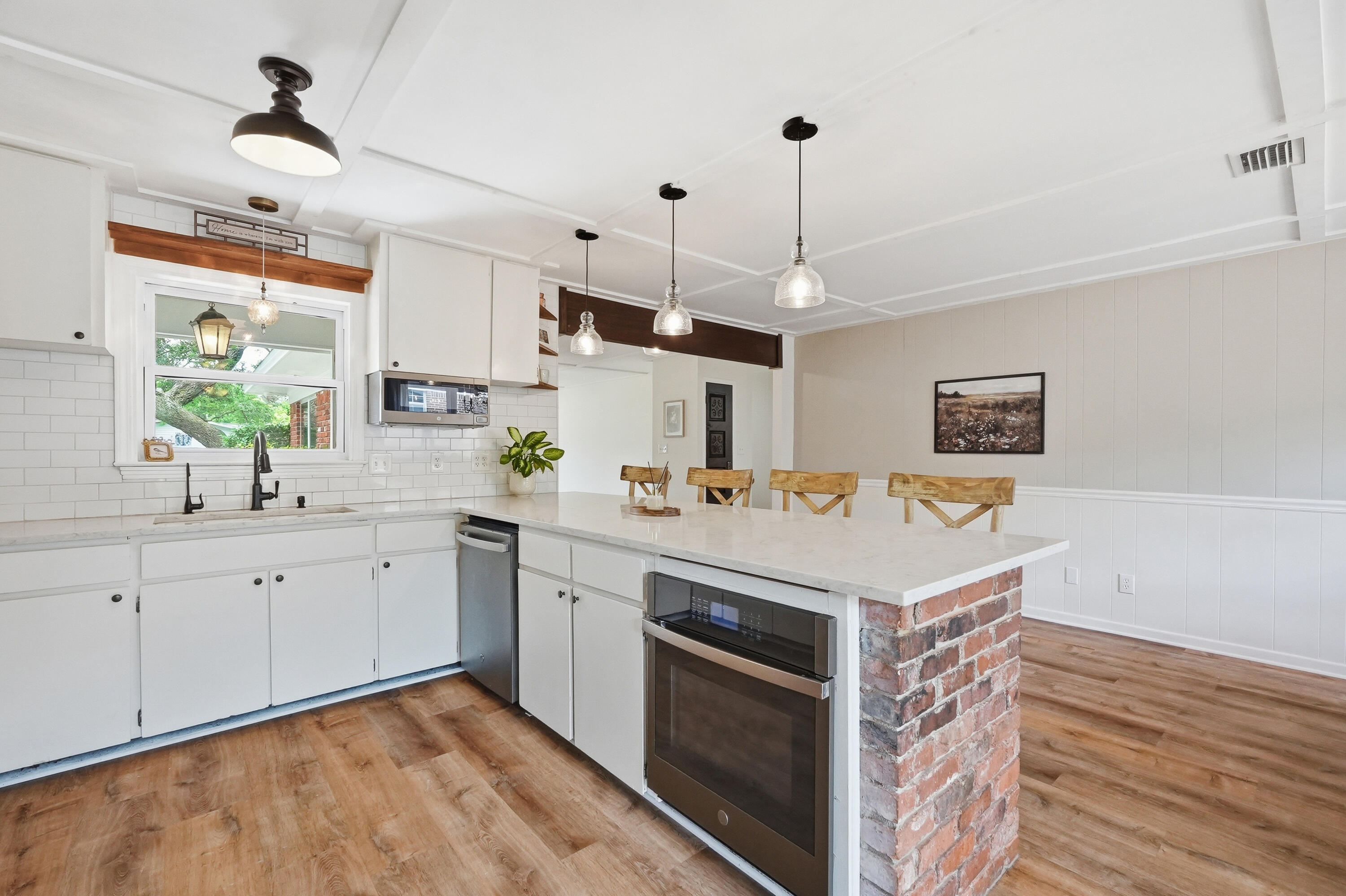 BAYOU WOODS 2ND ADDN - Residential