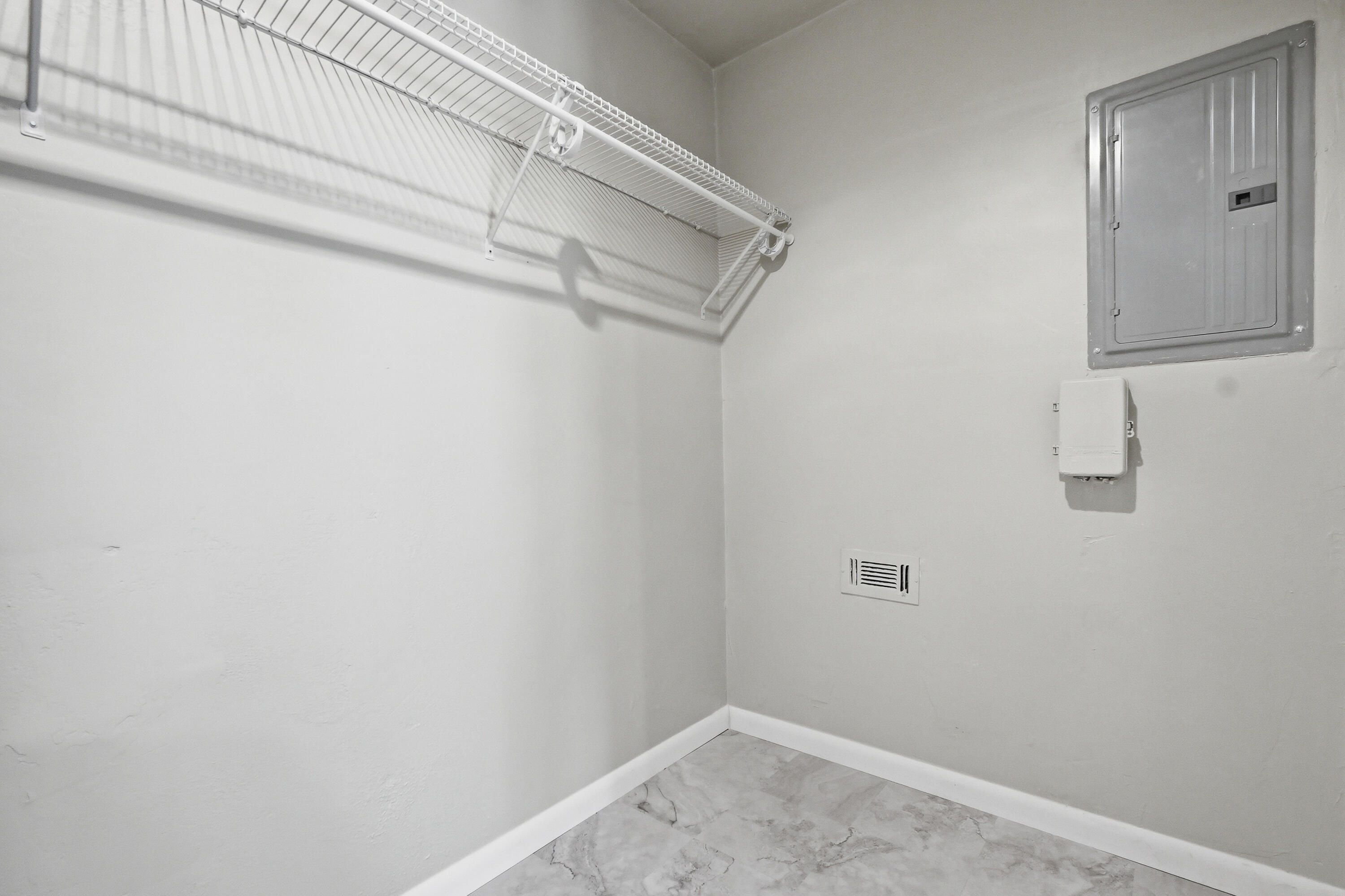 BAYOU WOODS 2ND ADDN - Residential