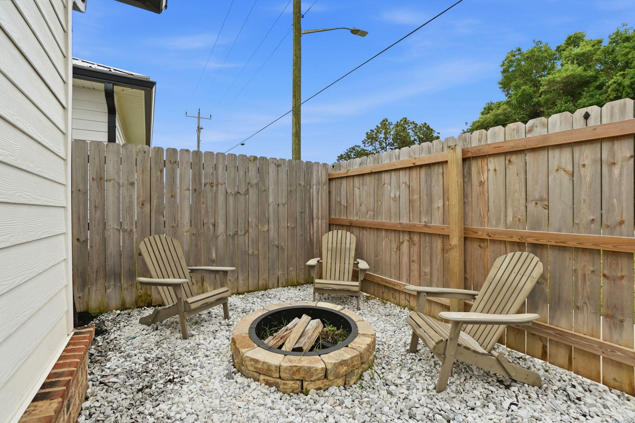 KAKE COTTAGES - Residential