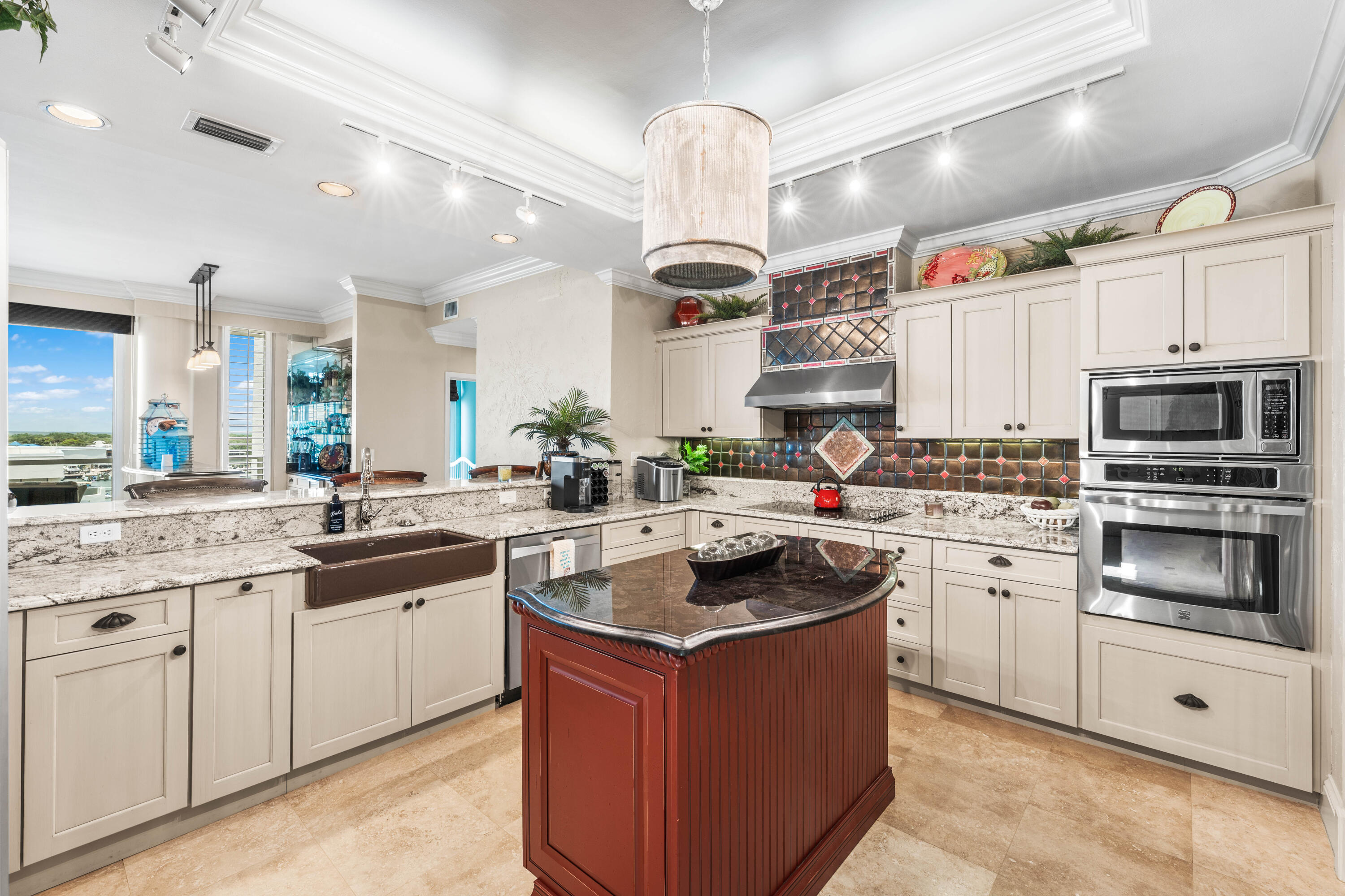 EAST PASS TOWERS CONDO PH 2 - Residential