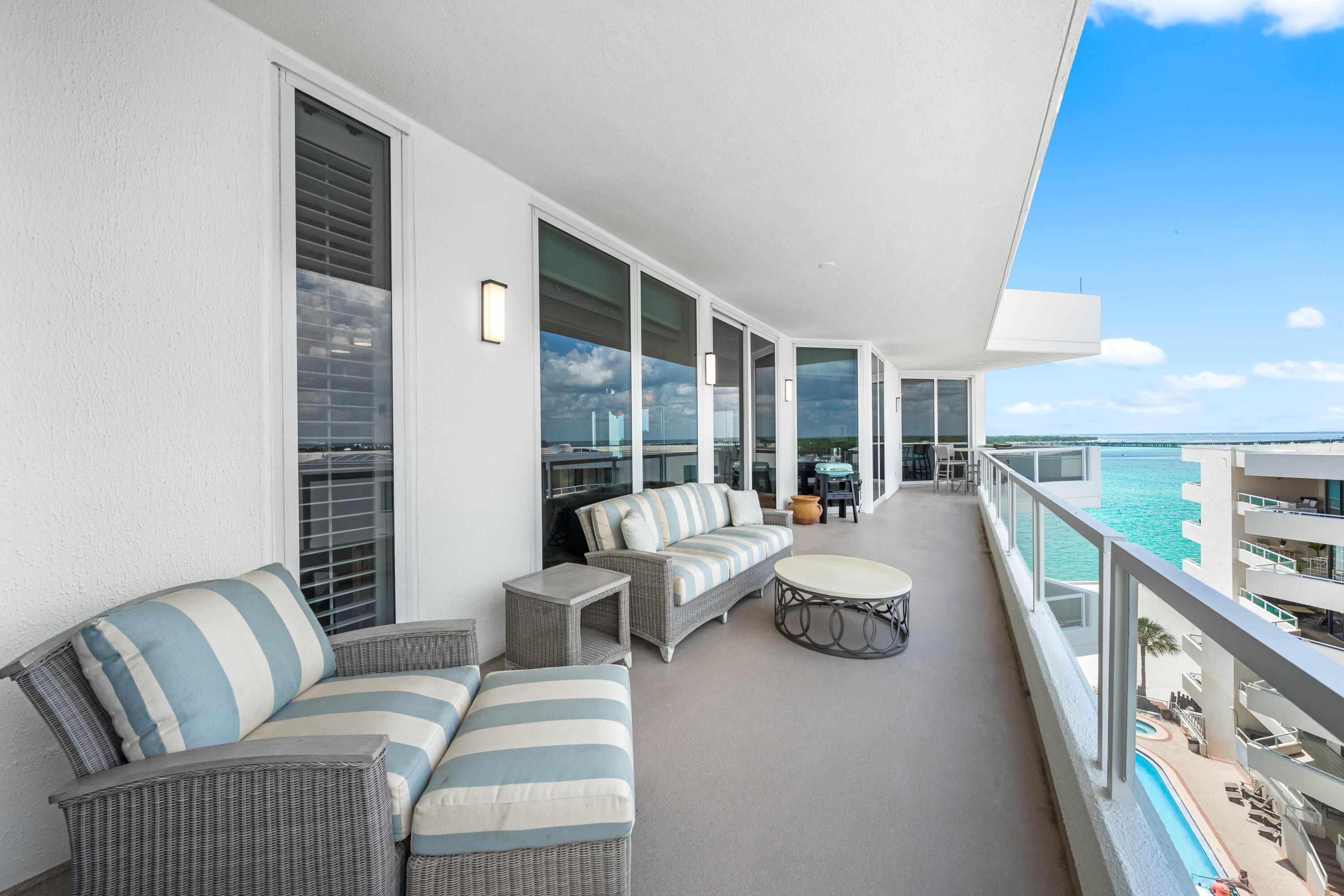 EAST PASS TOWERS CONDO PH 2 - Residential