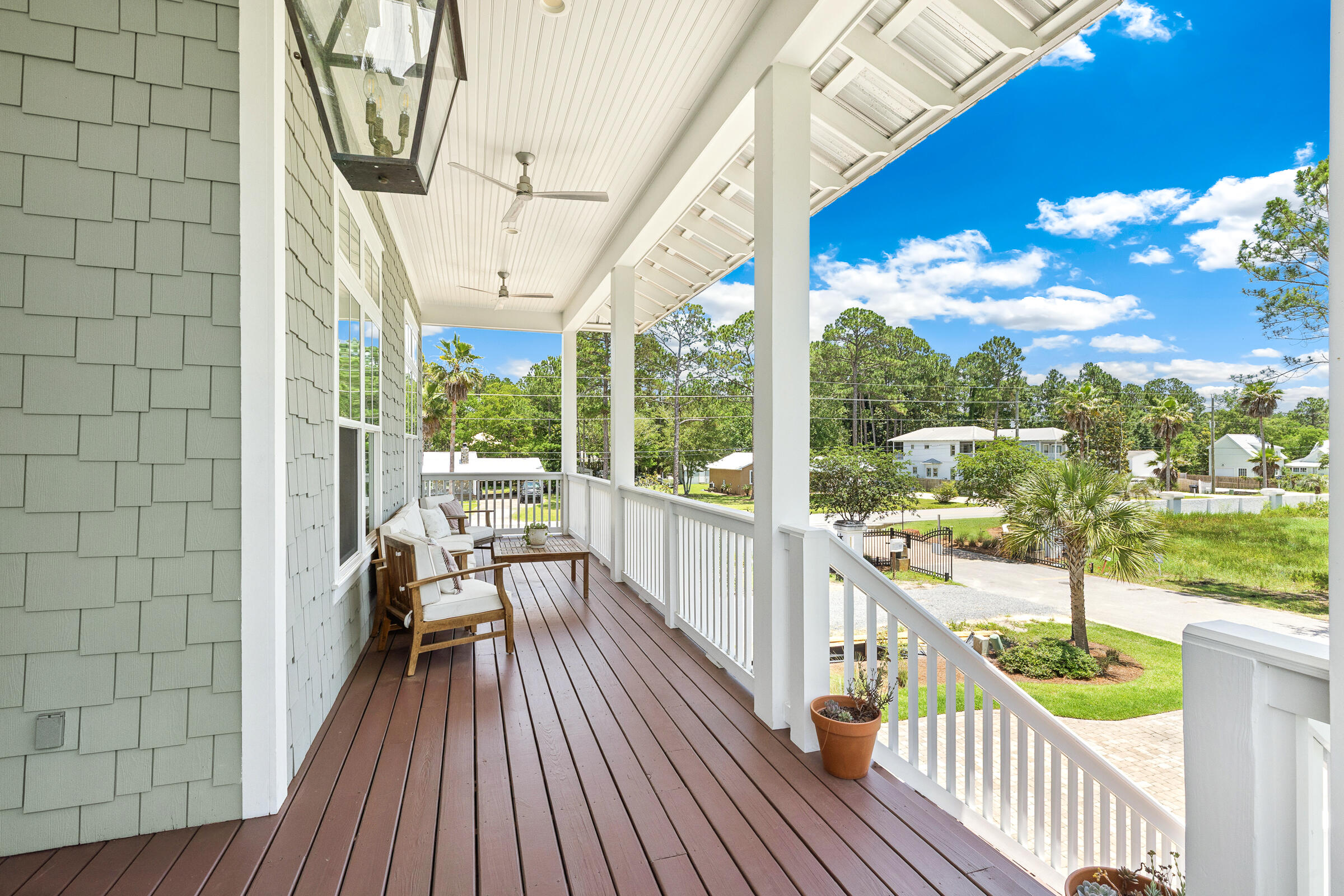 CESSNA LANDING - Residential