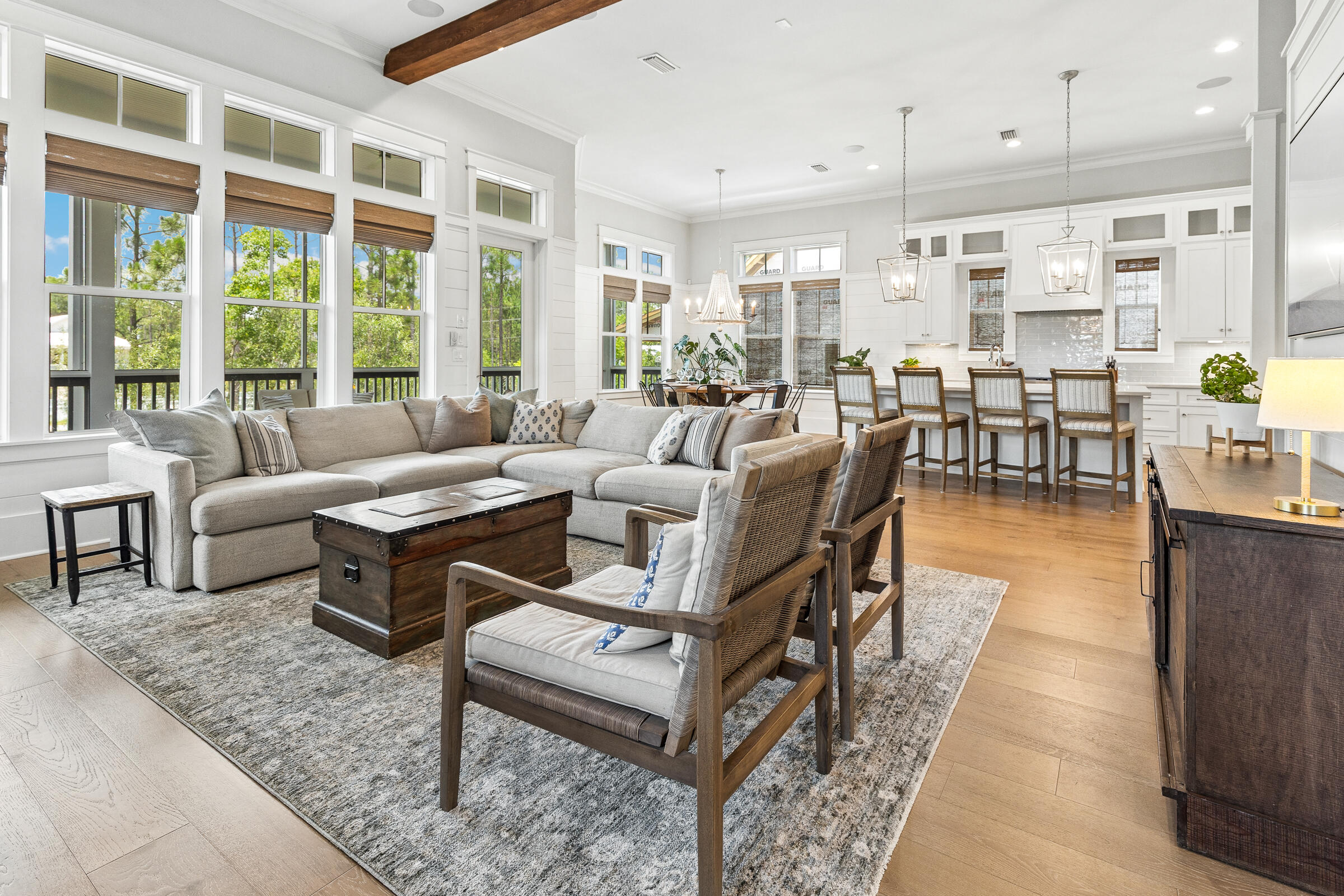 CESSNA LANDING - Residential