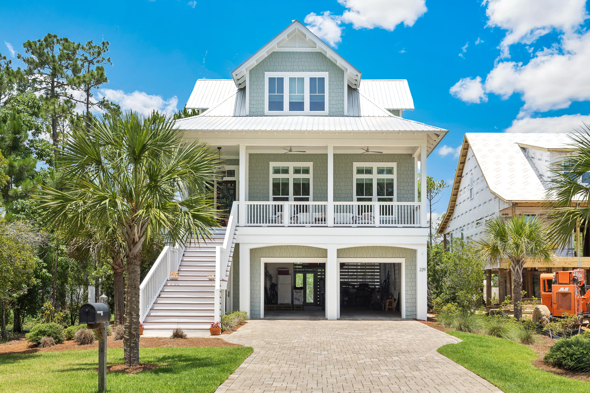 CESSNA LANDING - Residential