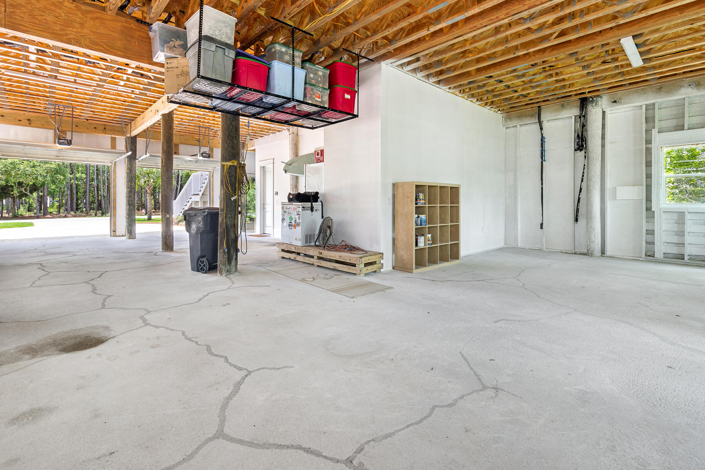 CESSNA LANDING - Residential