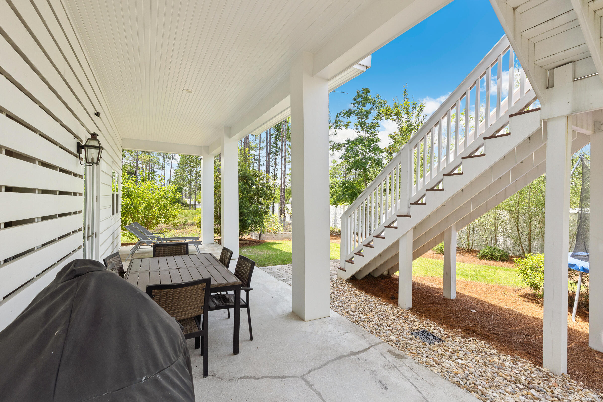 CESSNA LANDING - Residential