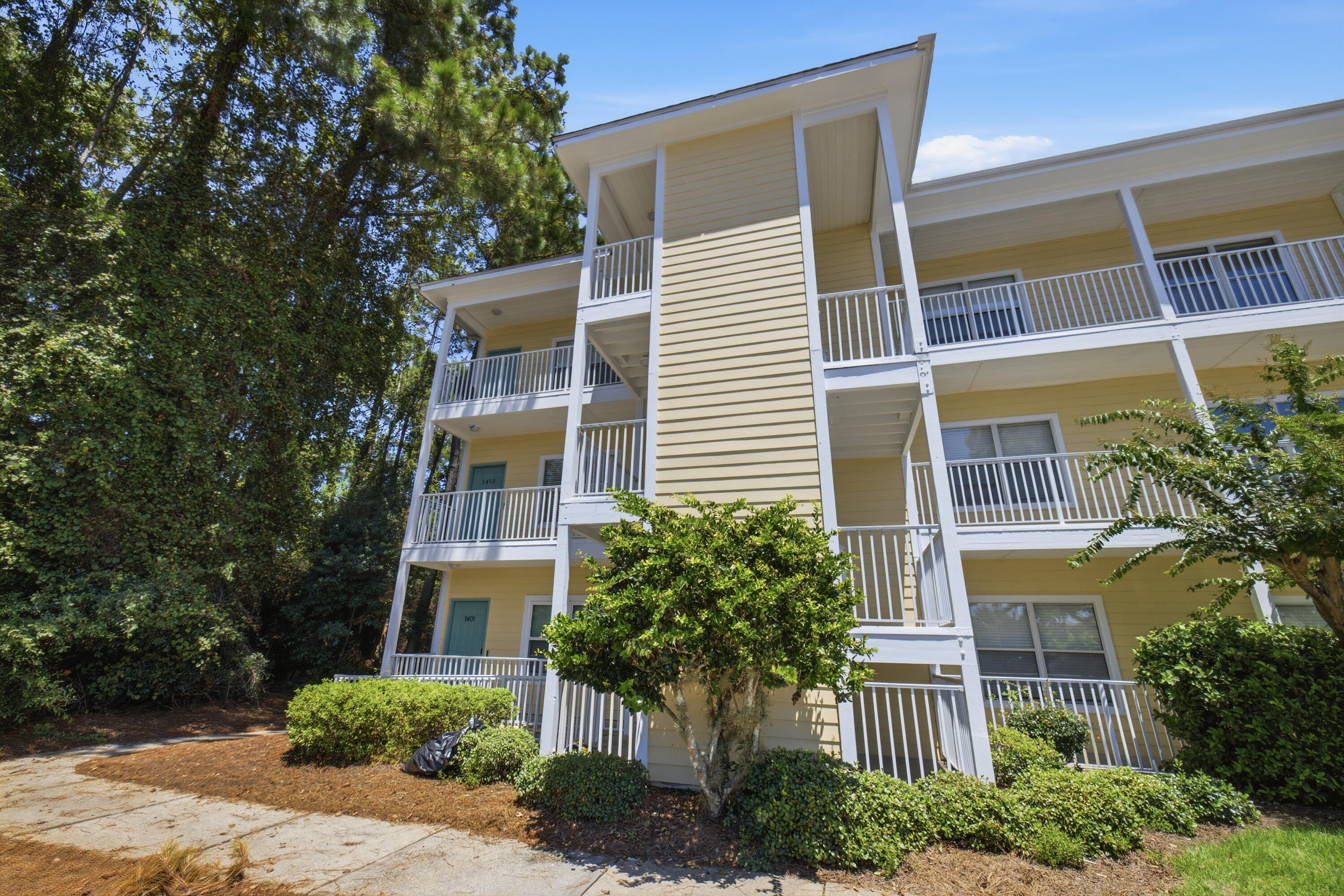 POINTE OF VIEW CONDO - Residential