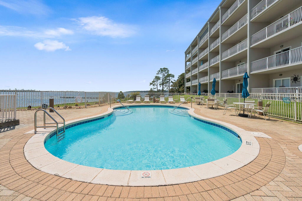 INTERCOASTAL POINTE - Residential