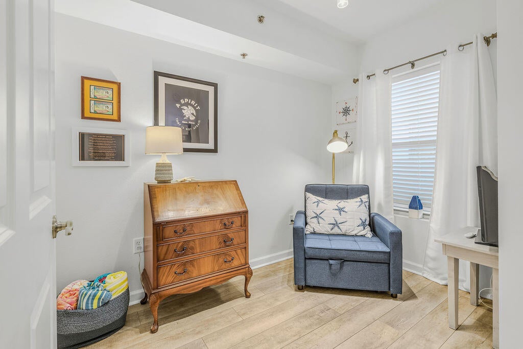 INTERCOASTAL POINTE - Residential