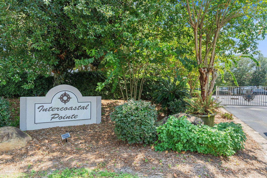 INTERCOASTAL POINTE - Residential