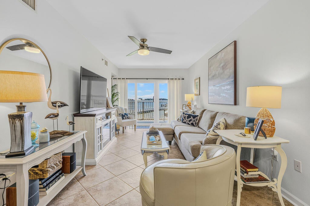 INTERCOASTAL POINTE - Residential