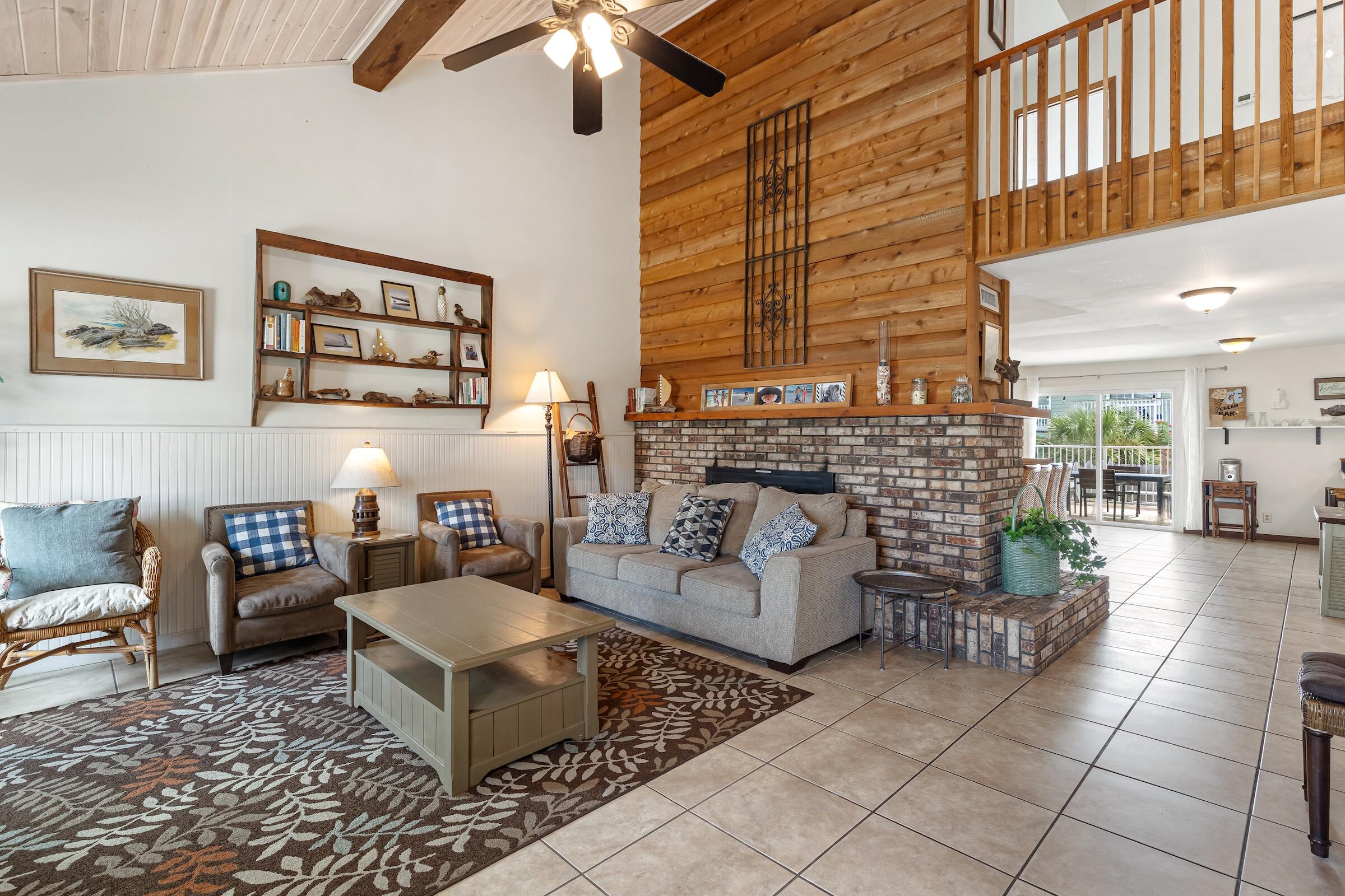 HOLIDAY ISLE - Residential