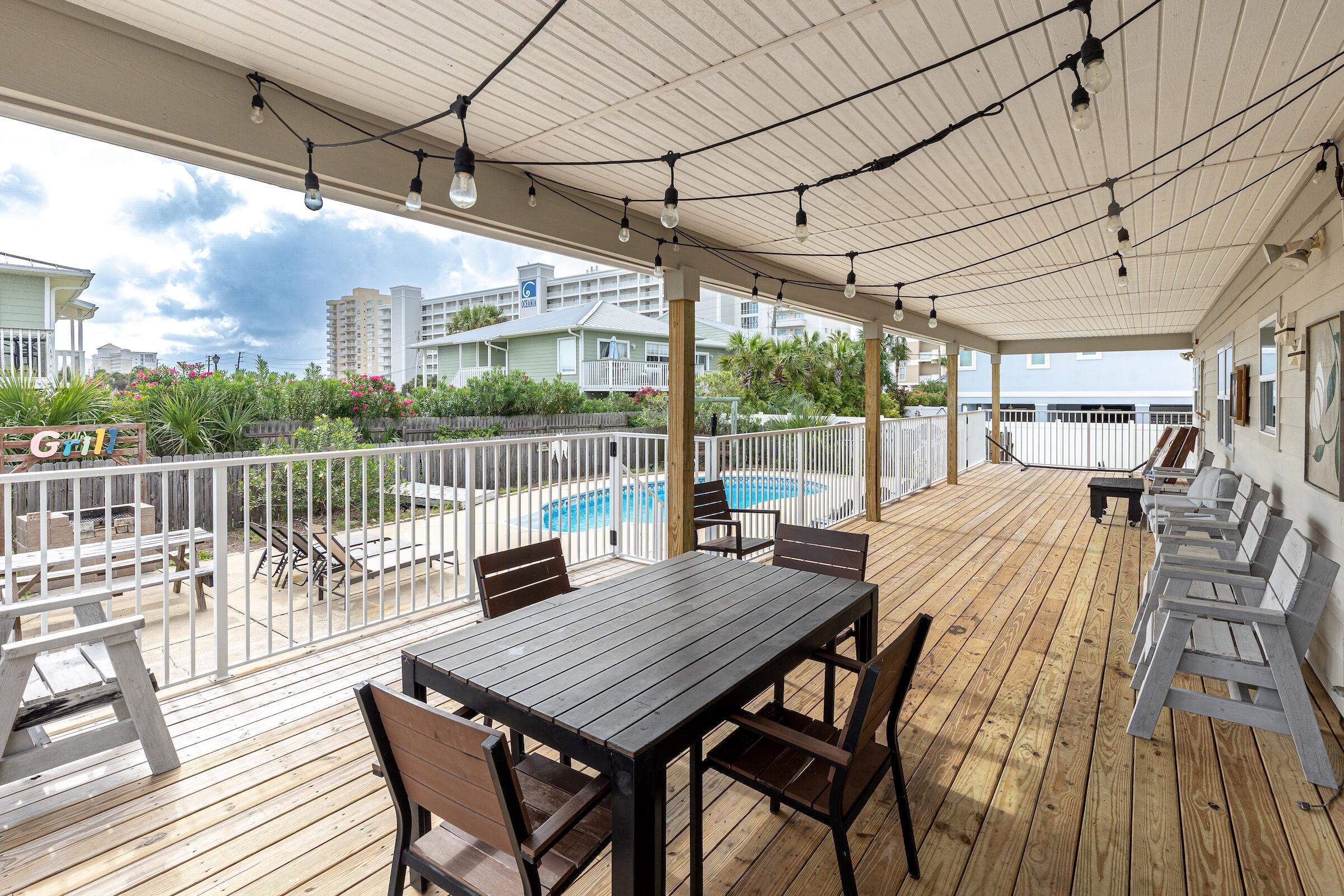 HOLIDAY ISLE - Residential