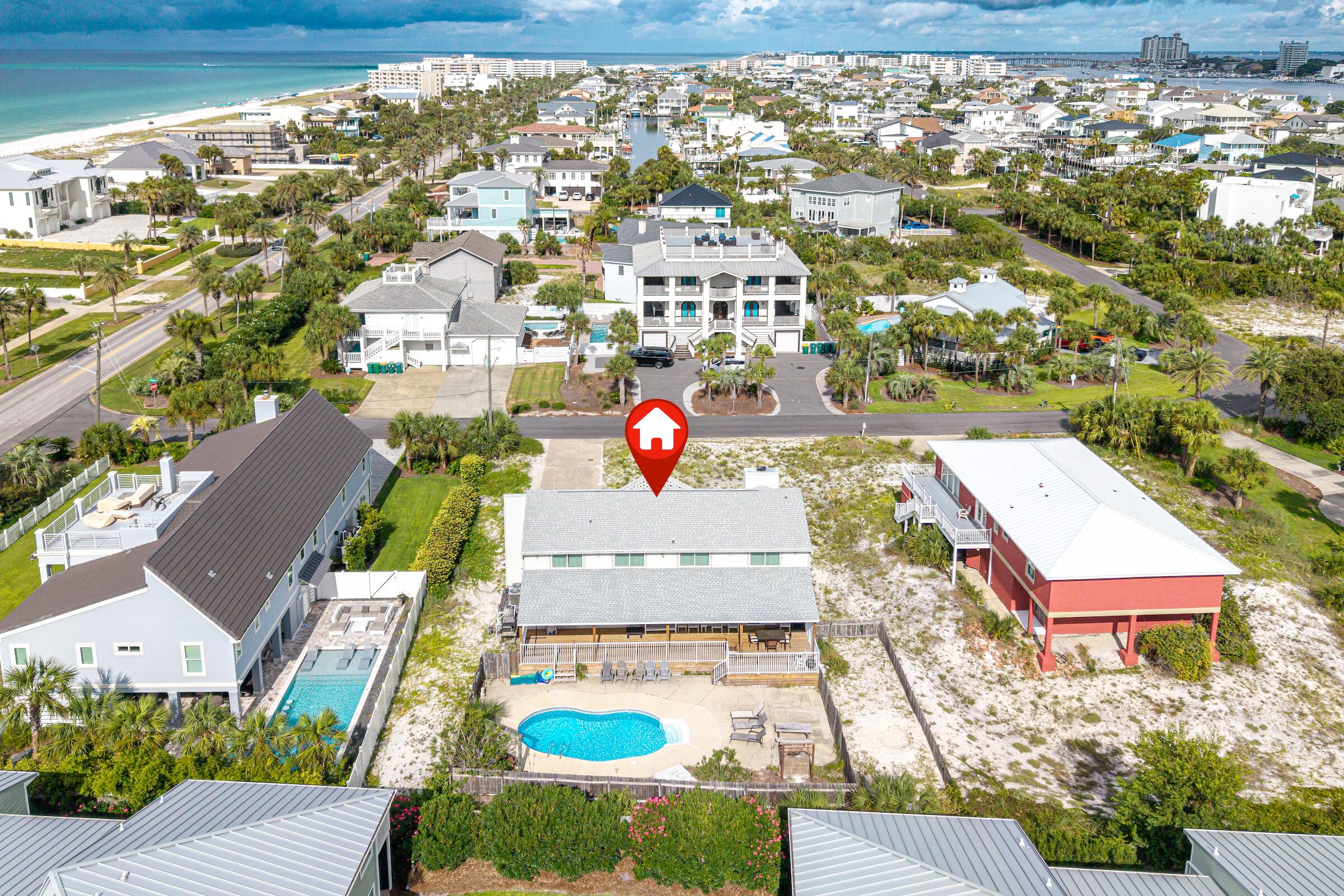 HOLIDAY ISLE - Residential