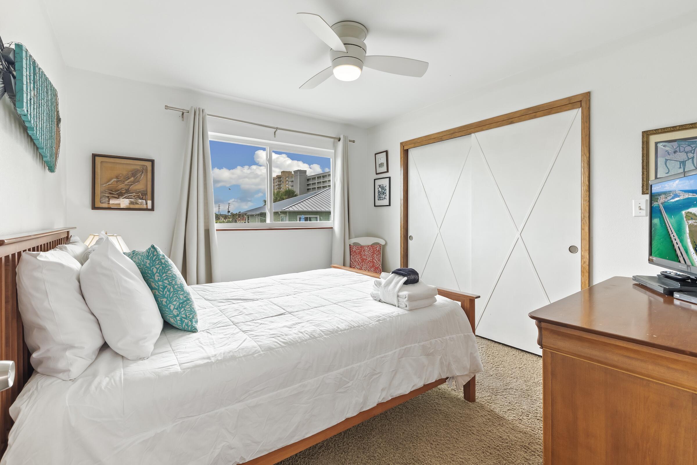 HOLIDAY ISLE - Residential