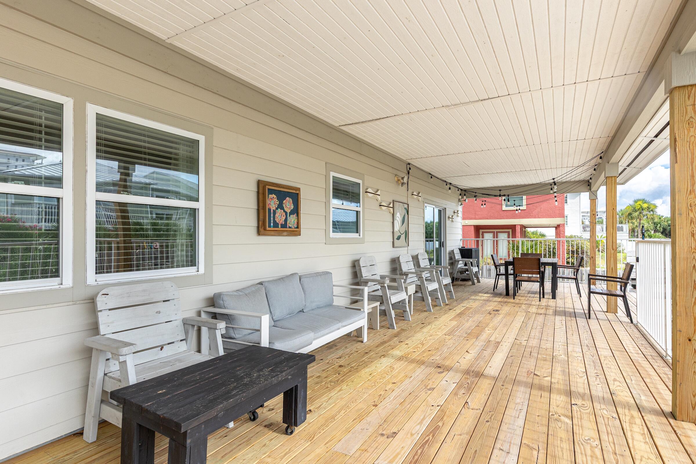 HOLIDAY ISLE - Residential