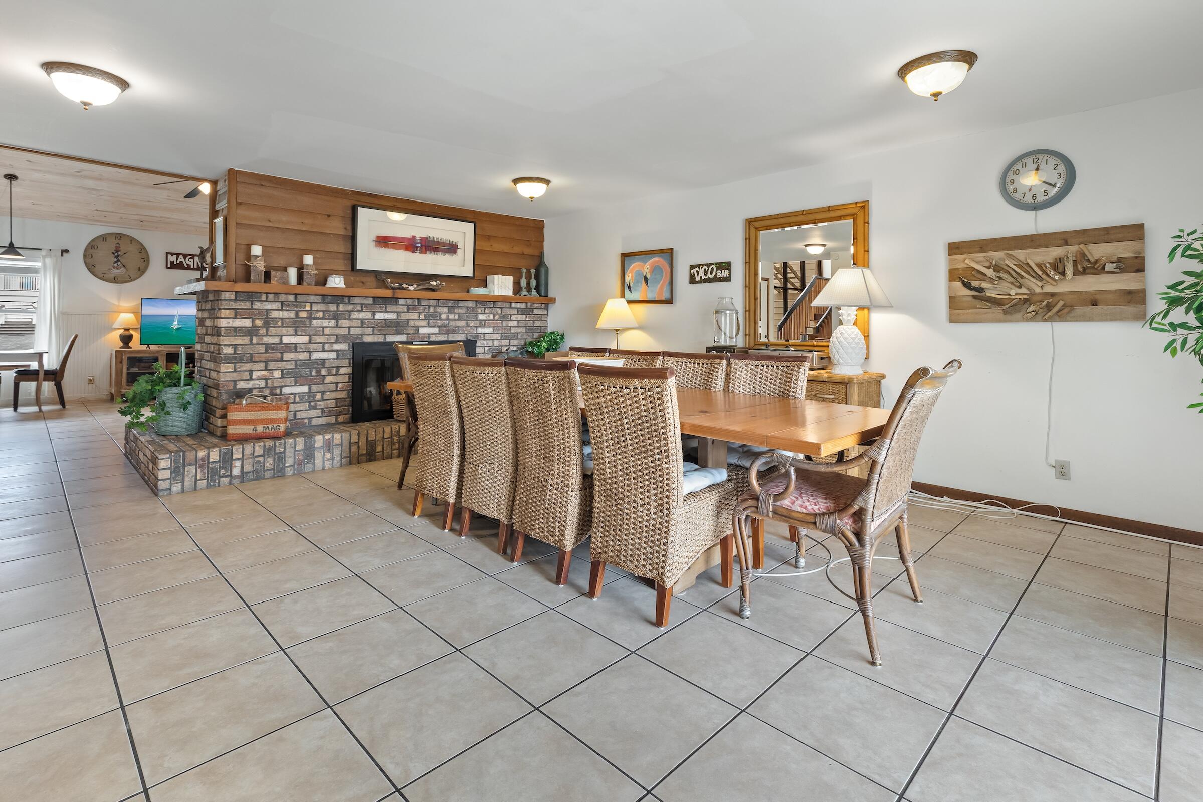 HOLIDAY ISLE - Residential