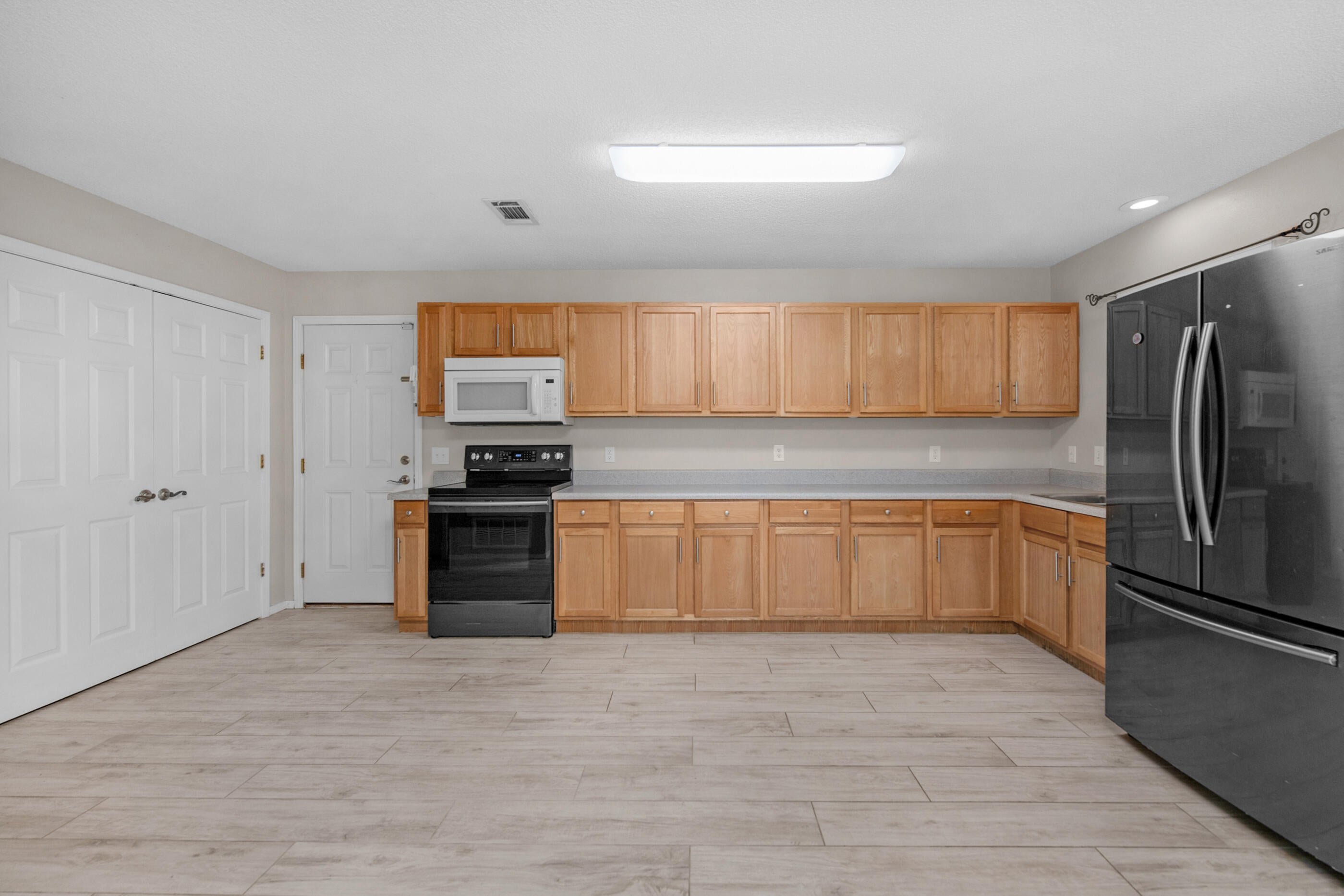 EAST BAY HEIGHTS - Residential