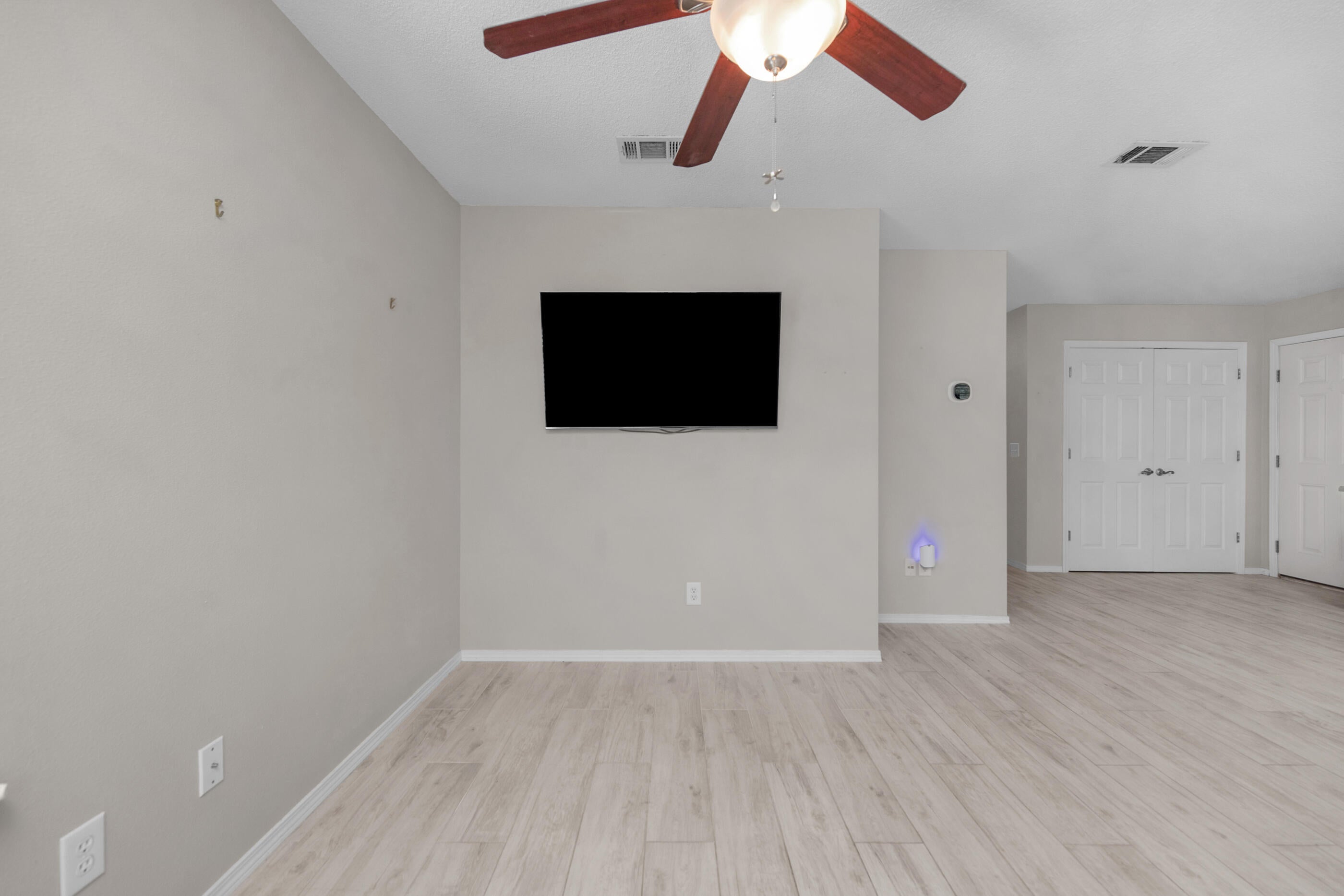 EAST BAY HEIGHTS - Residential