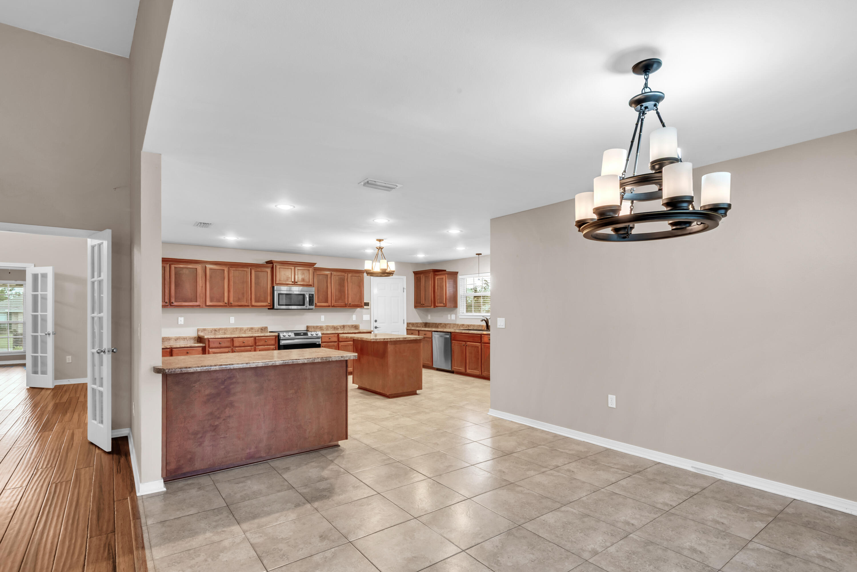 SILVER CREEK ESTATES - Residential