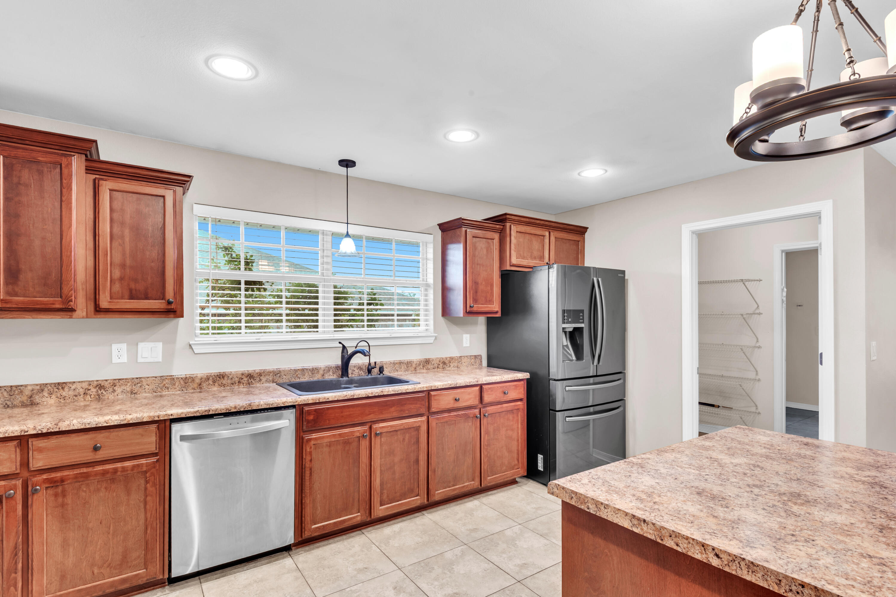 SILVER CREEK ESTATES - Residential