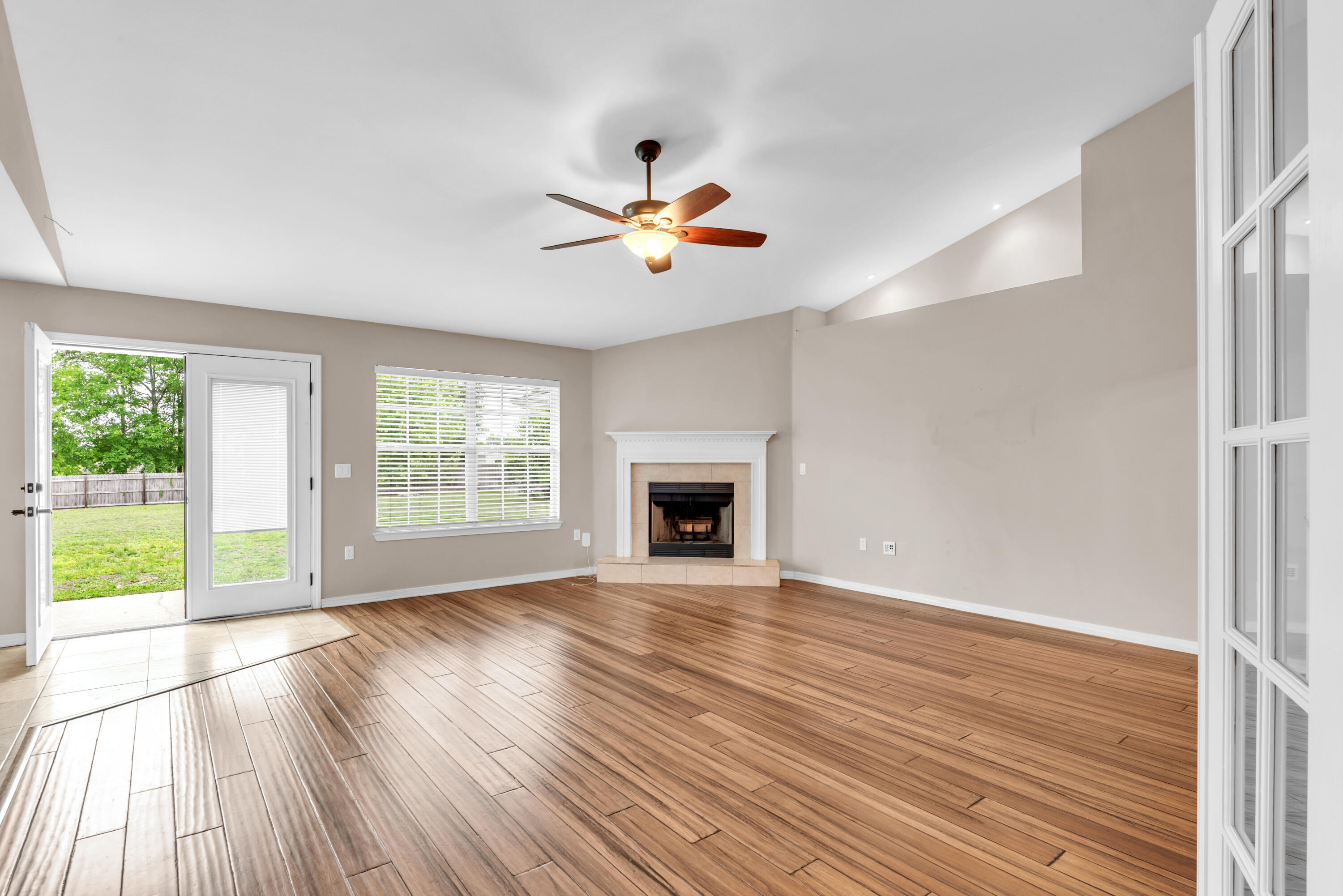 SILVER CREEK ESTATES - Residential