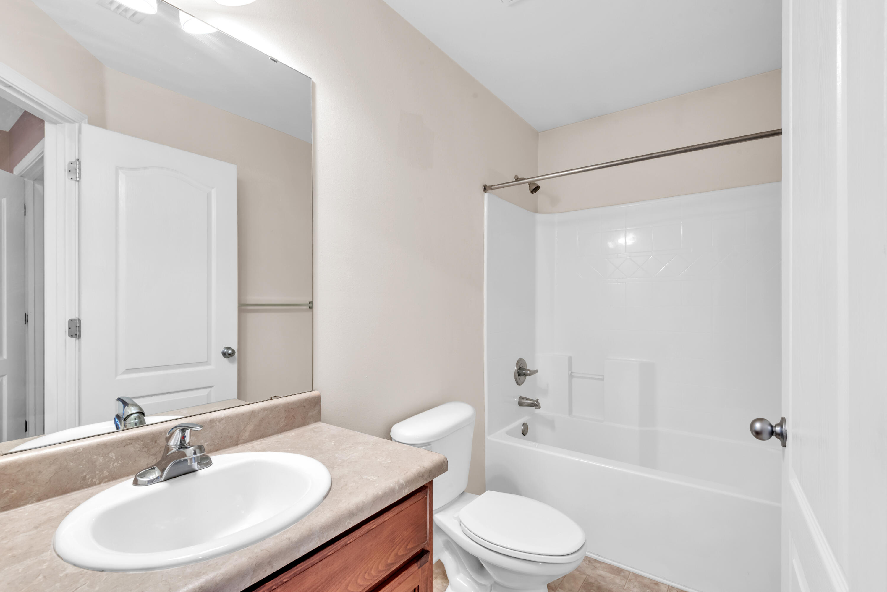 SILVER CREEK ESTATES - Residential