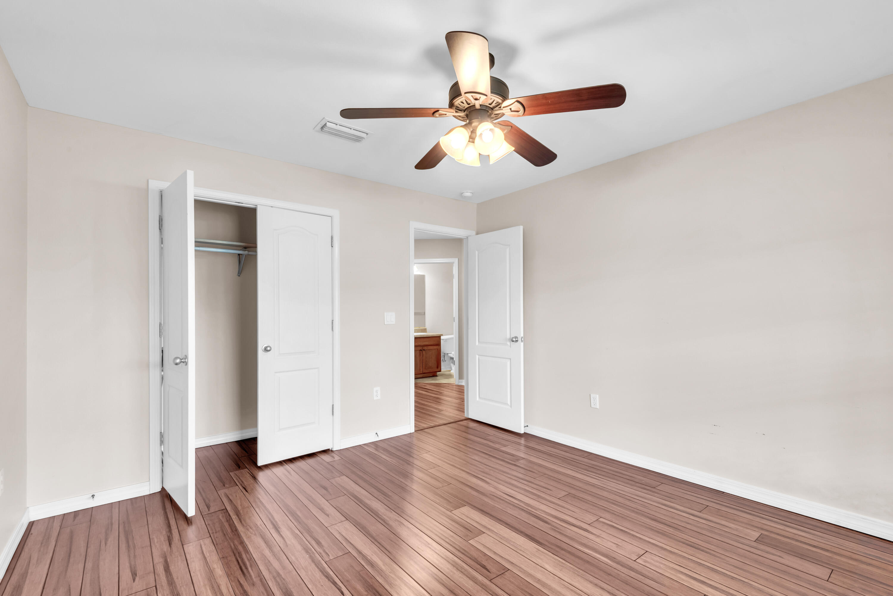 SILVER CREEK ESTATES - Residential