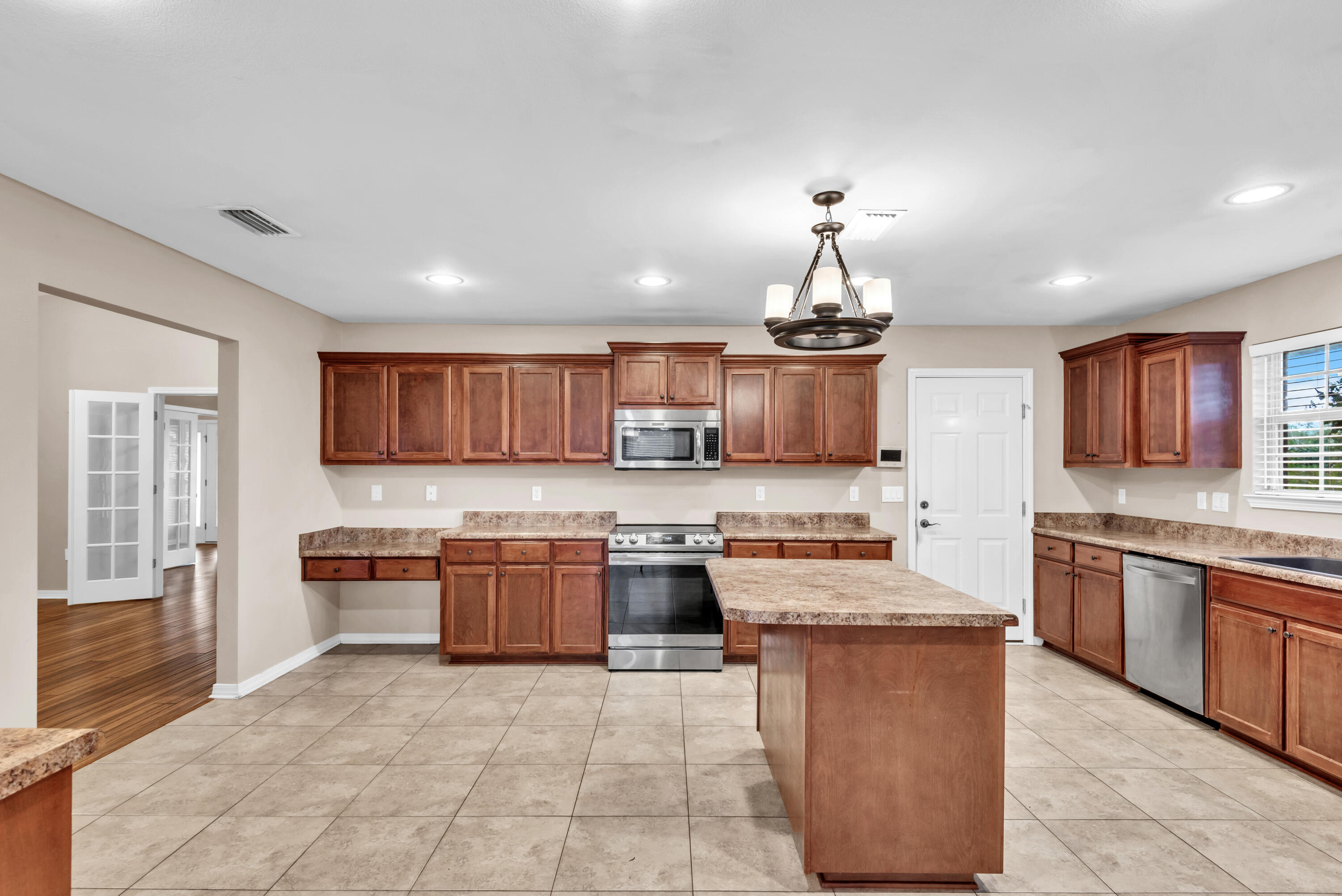 SILVER CREEK ESTATES - Residential
