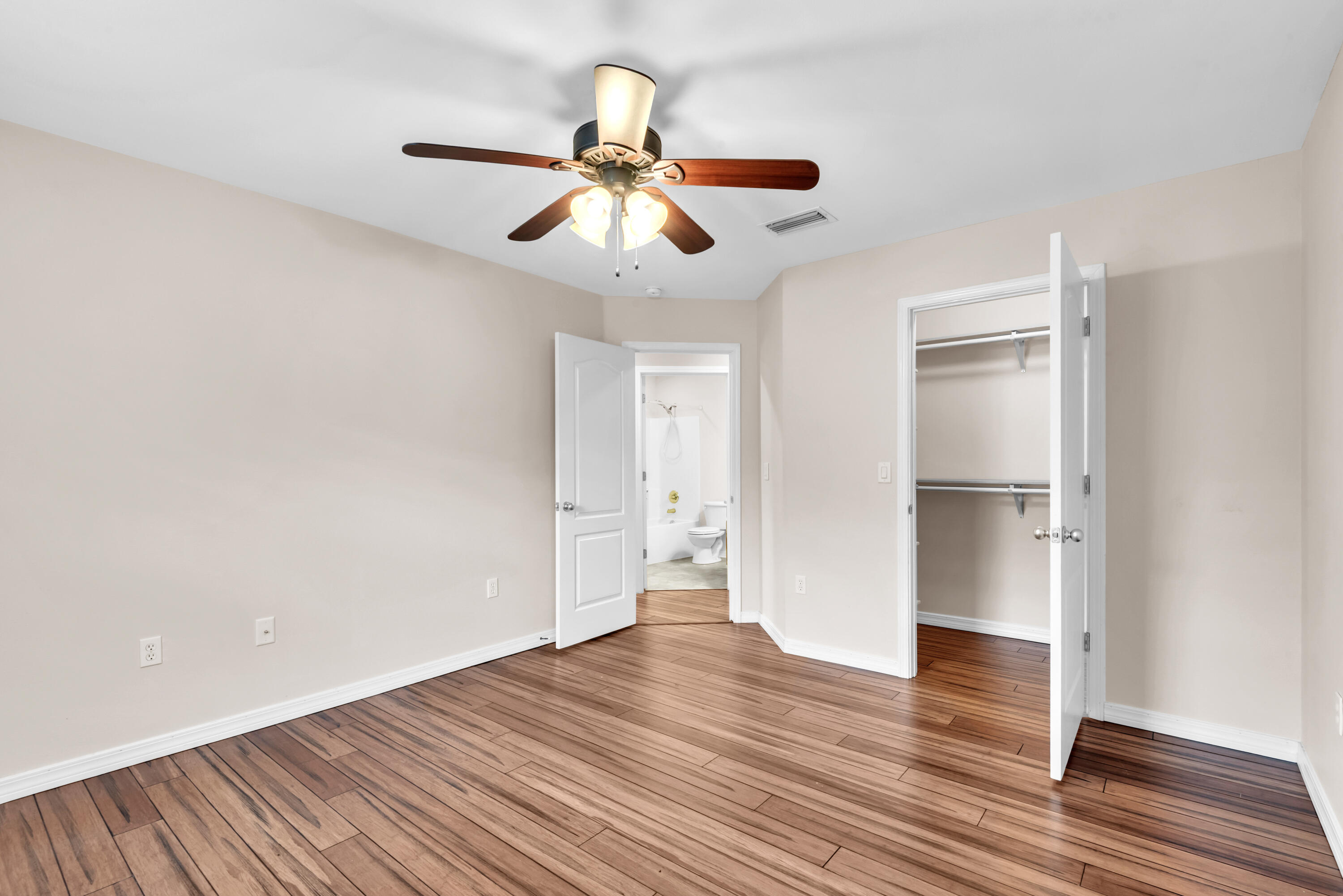 SILVER CREEK ESTATES - Residential