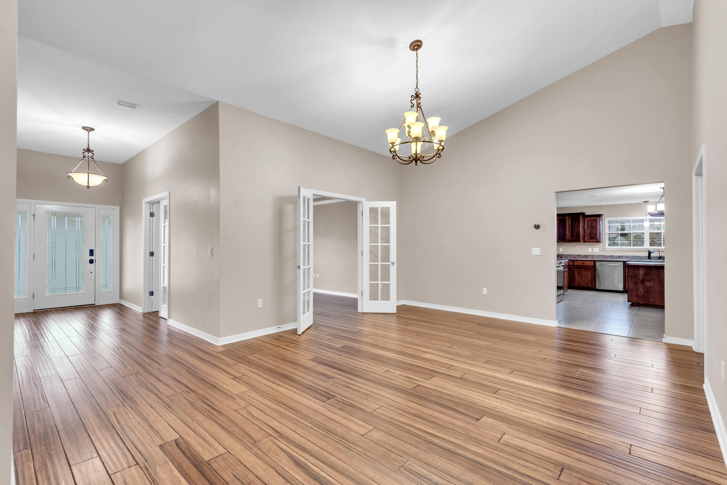 SILVER CREEK ESTATES - Residential