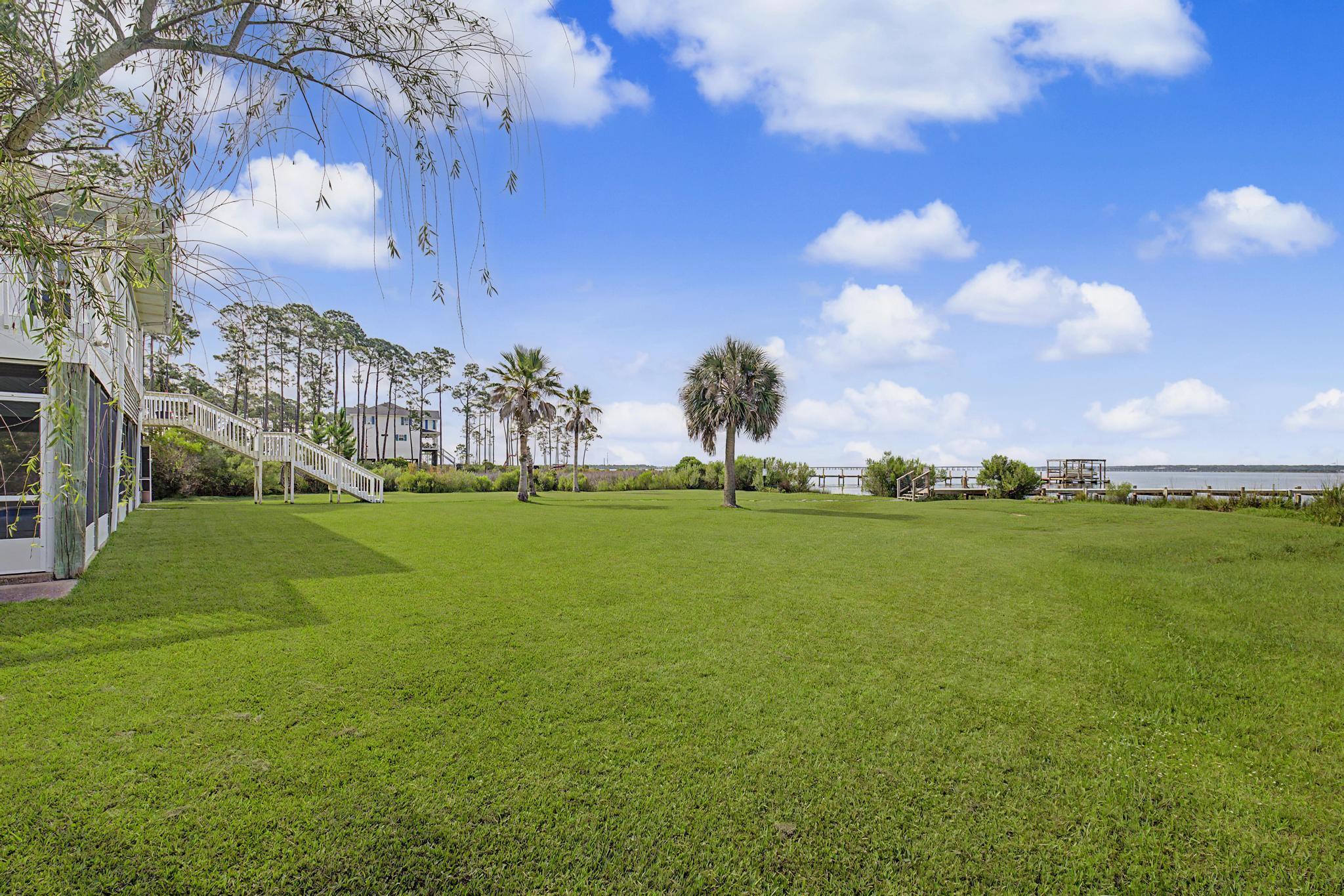 BAYSIDE - Residential